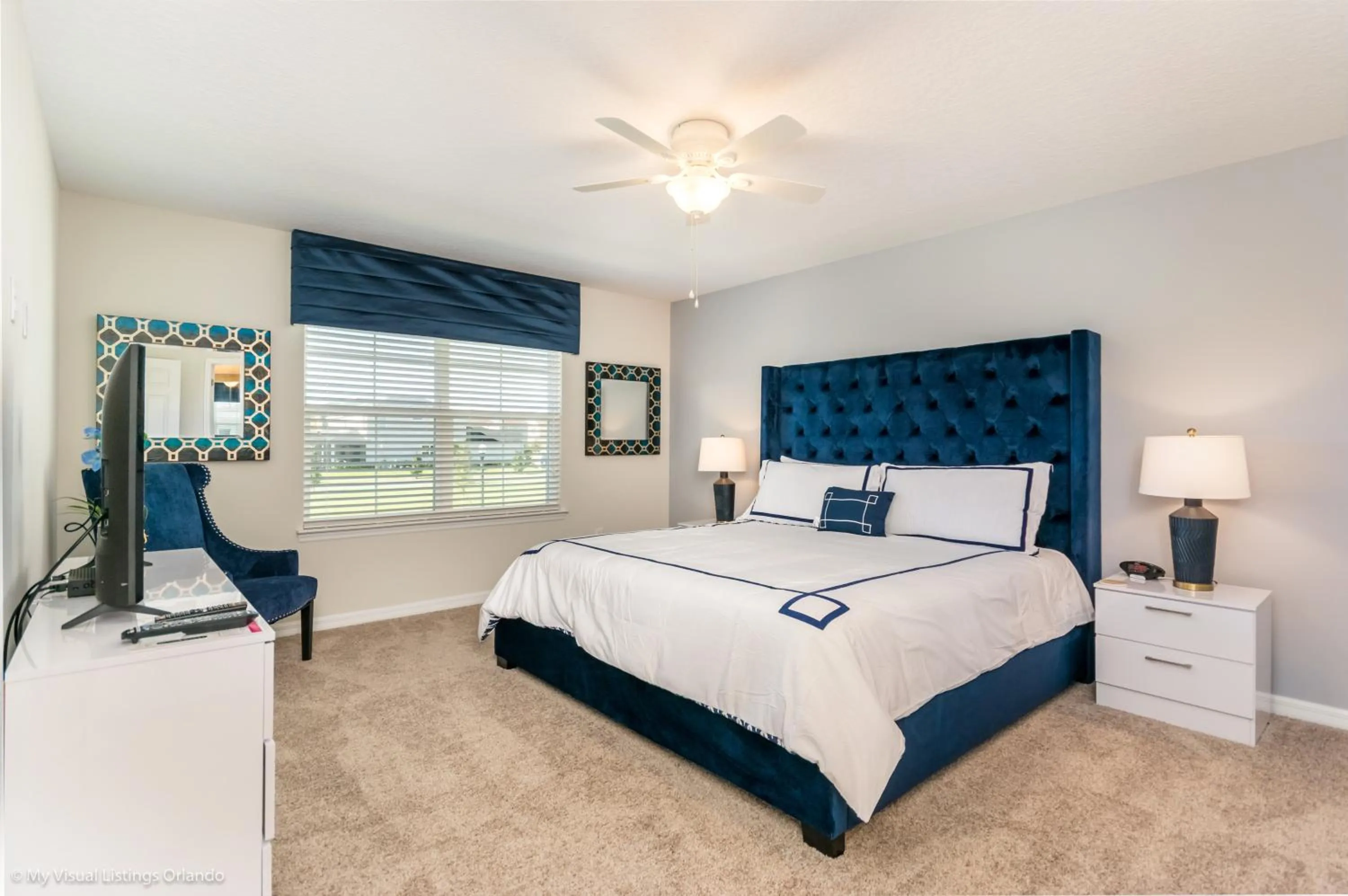 Bed in Beautiful Townhome wPool &FREE Resort Access