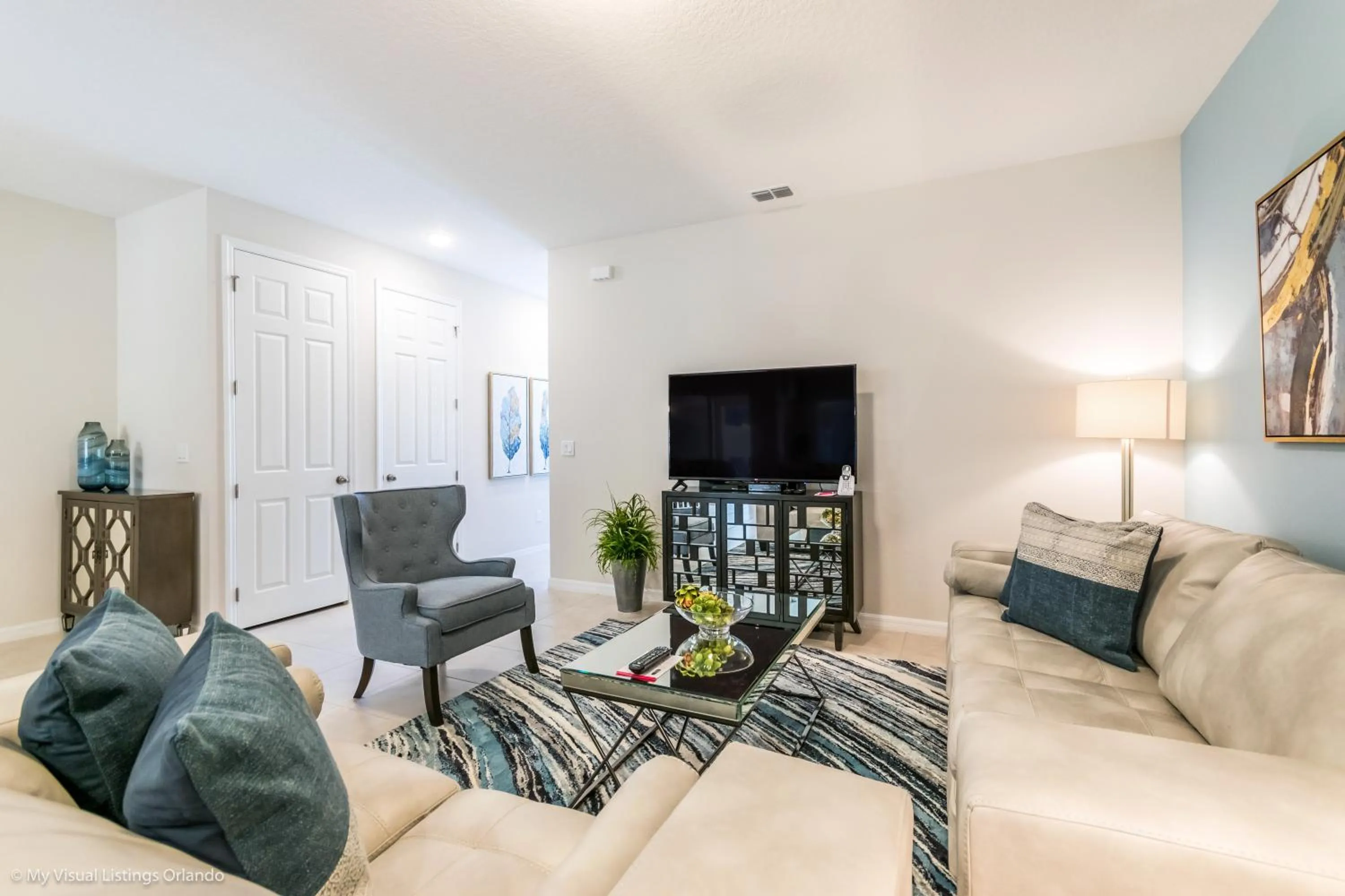 Beautiful Townhome wPool &FREE Resort Access