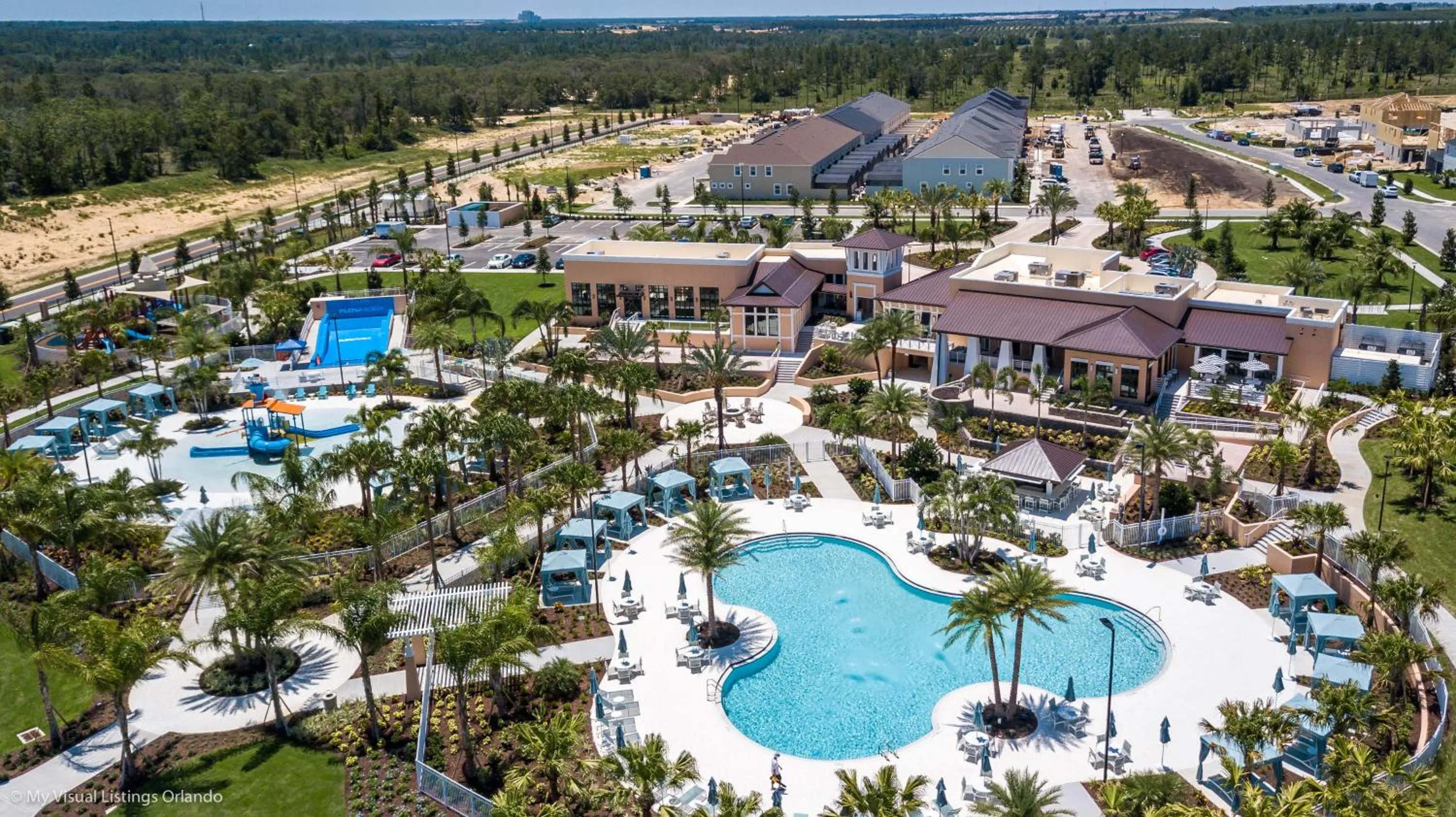 Beautiful Townhome wPool &FREE Resort Access