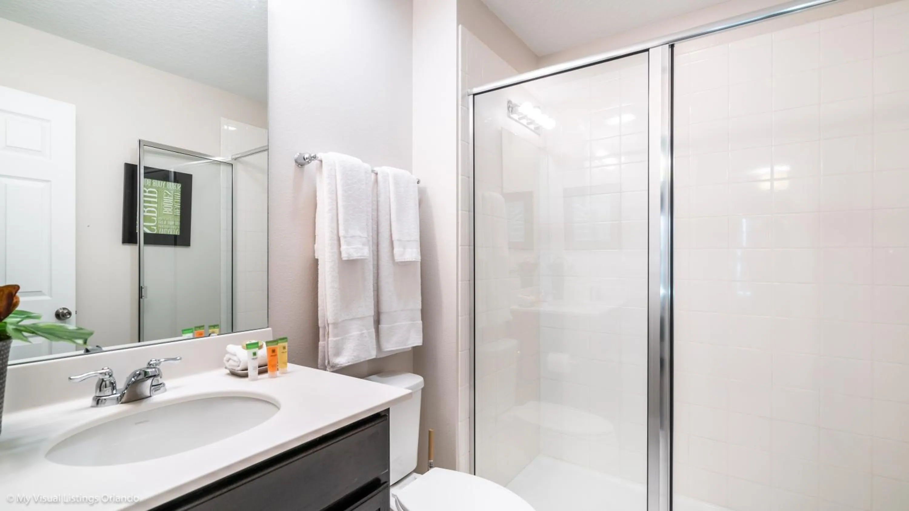 Beautiful Furnished Townhome w Private Pool