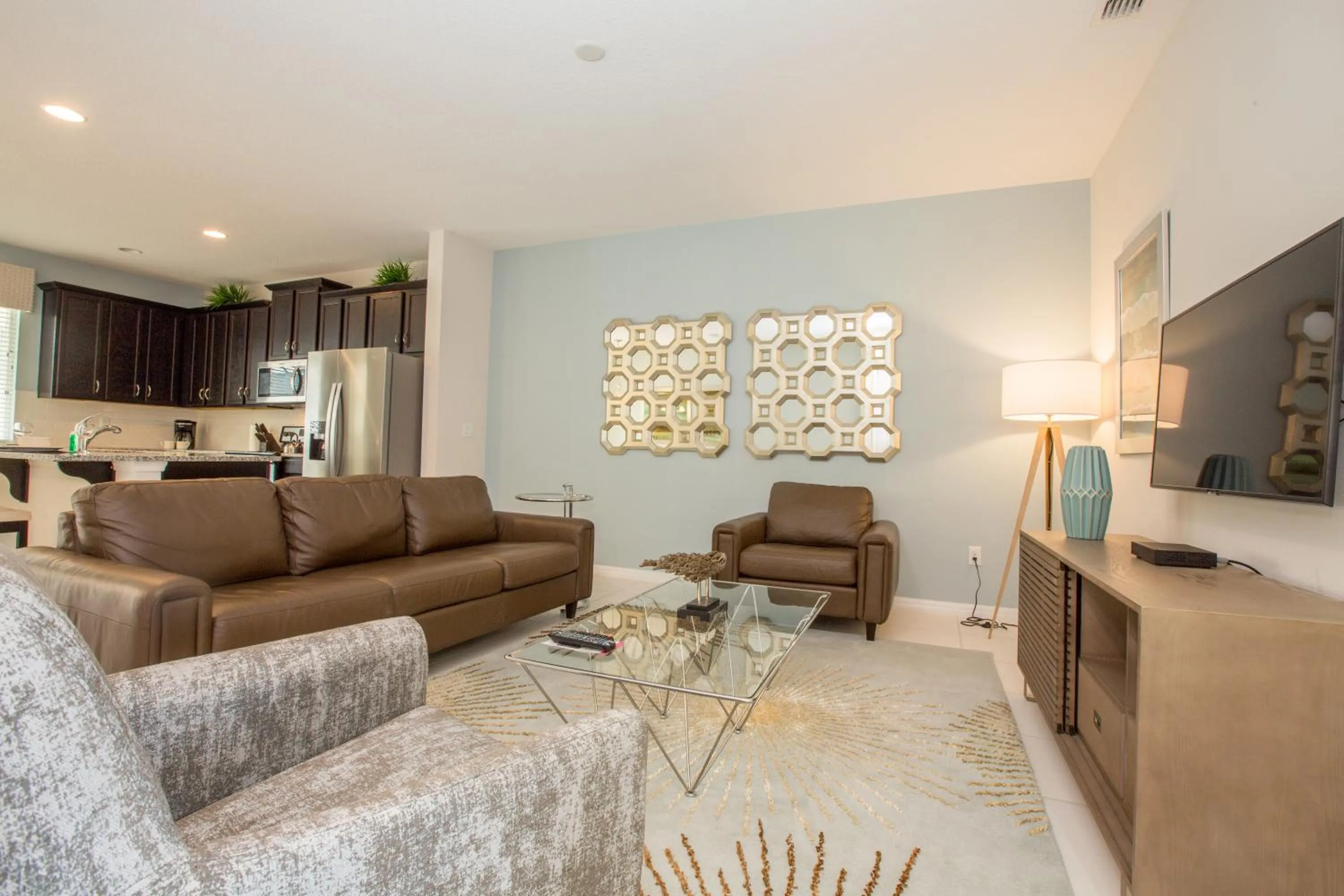 Beautiful Furnished Townhome w Private Pool