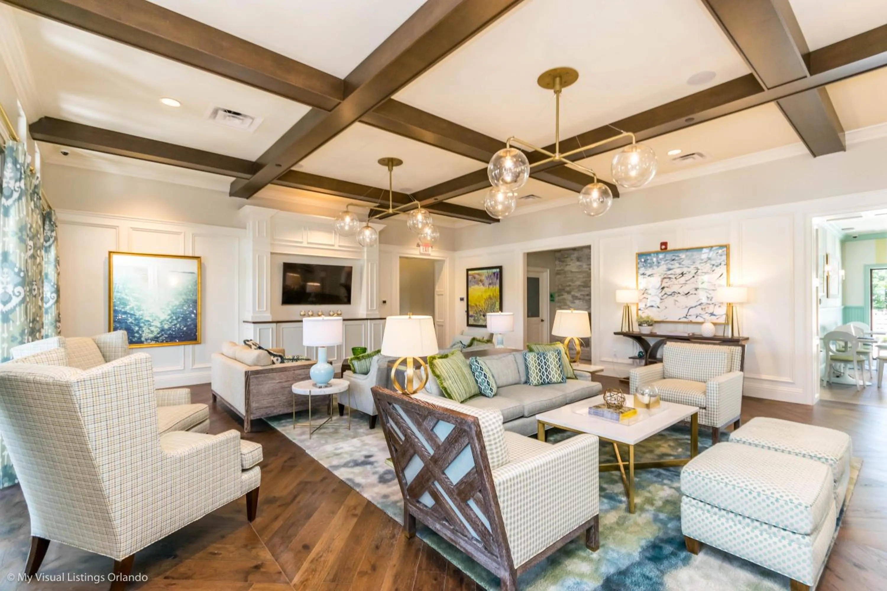 Beautiful Furnished Townhome w Private Pool