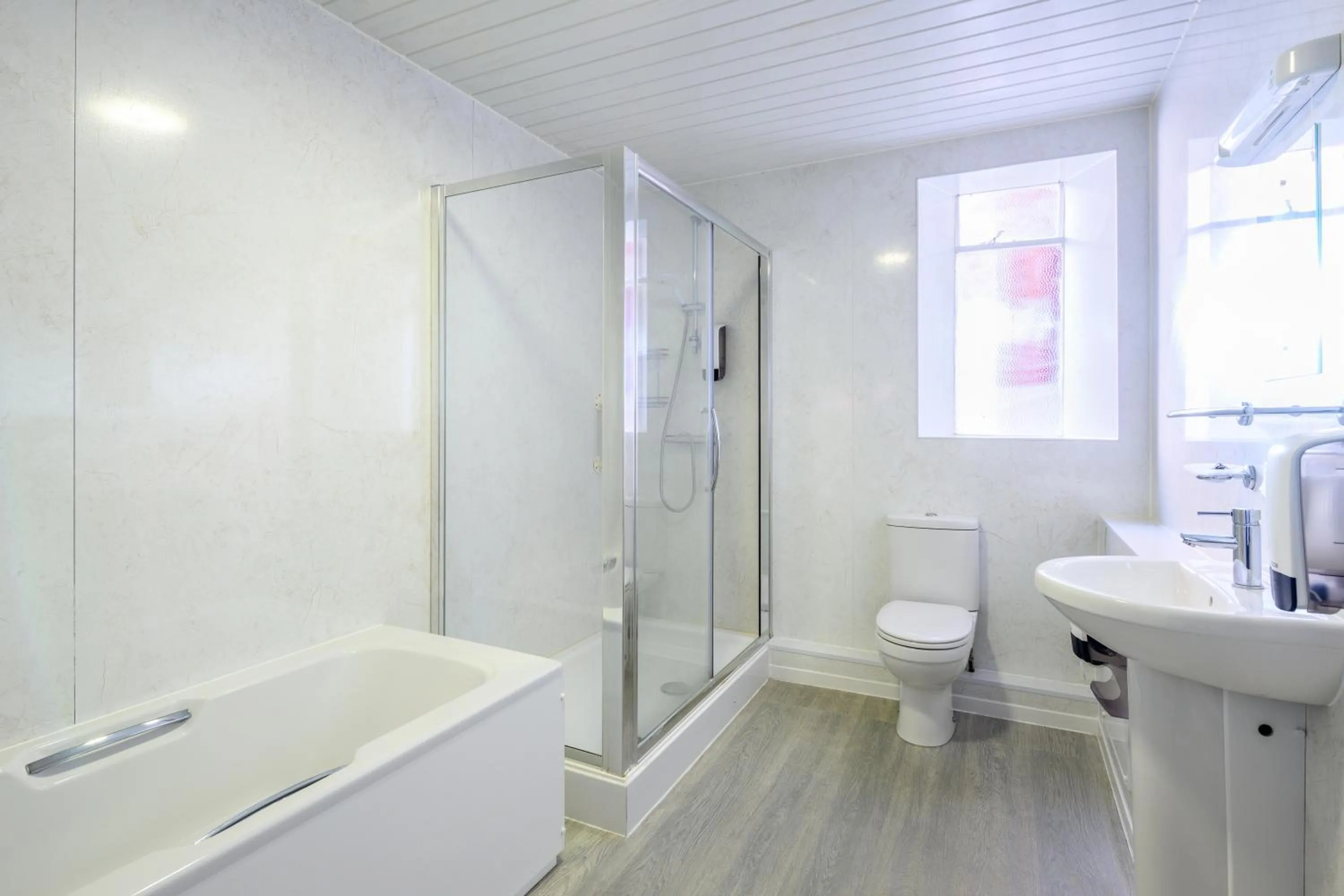 Bathroom in Bournemouth Sands Hotel