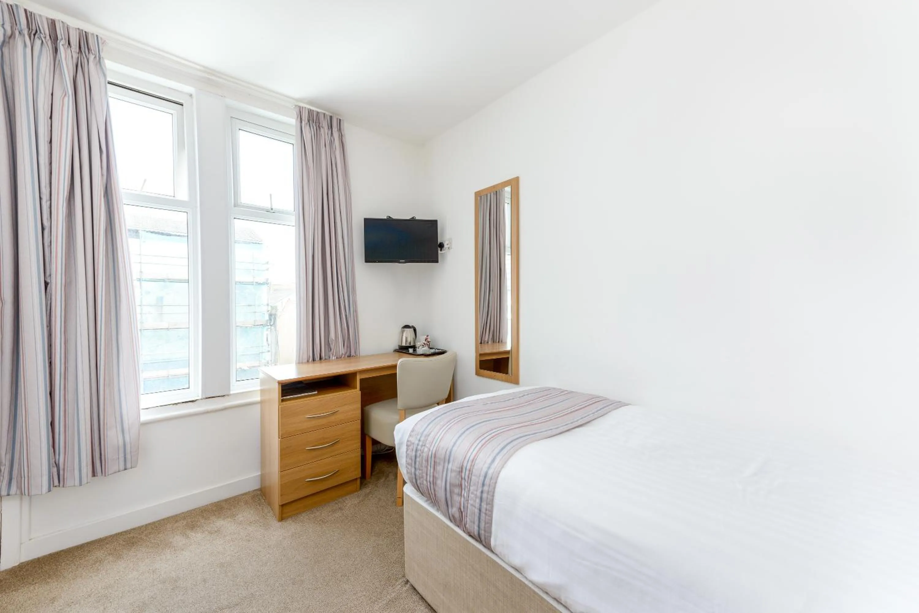 Bed in Daish's Blackpool Hotel