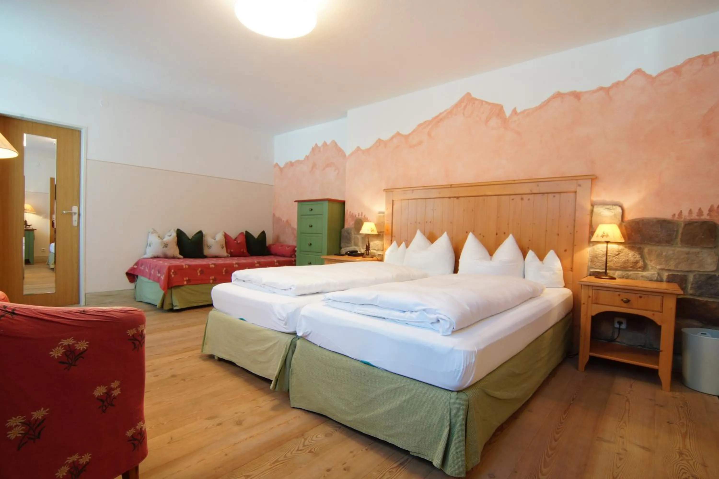 Bed in Landkomforthotel Panorama & Restaurant Bella Vista