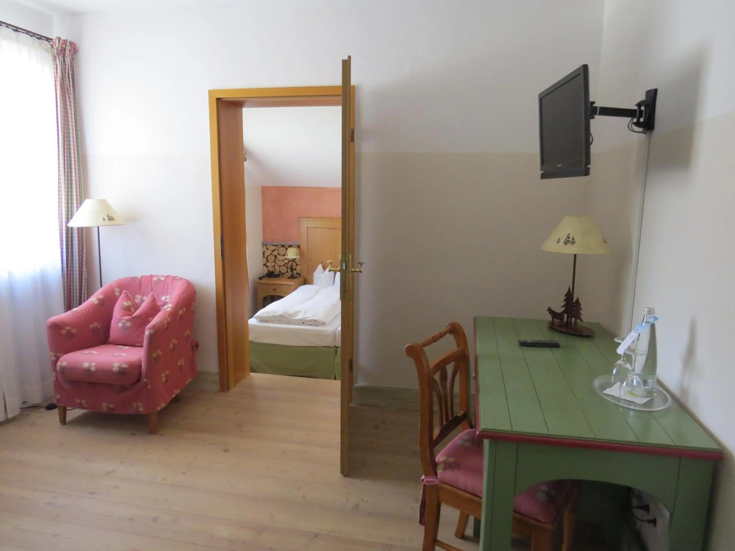 Photo of the whole room, Bed in Landkomforthotel Panorama & Restaurant Bella Vista