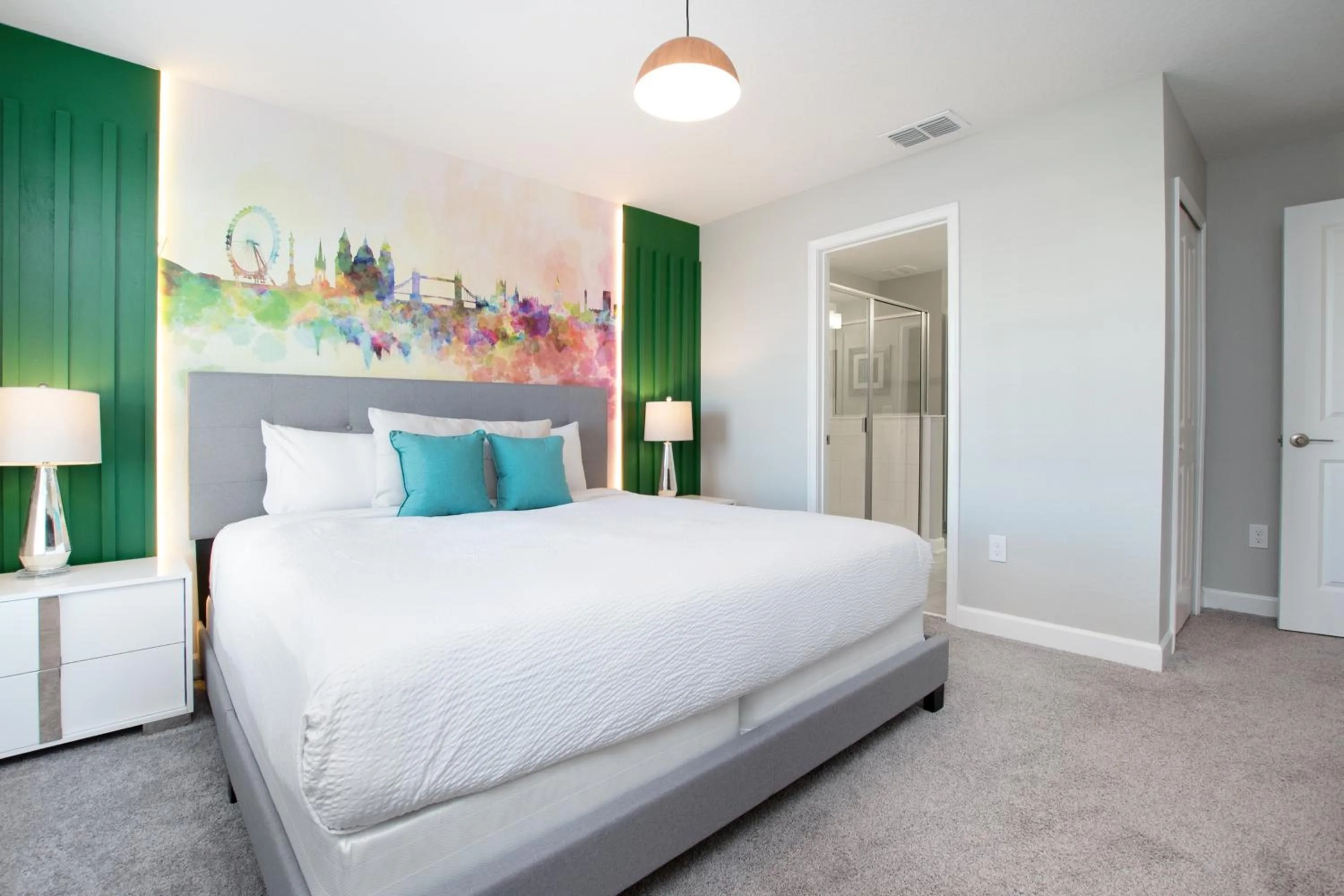 Bed in Private PoolSpa GameRoom near WDW Sleeps 25