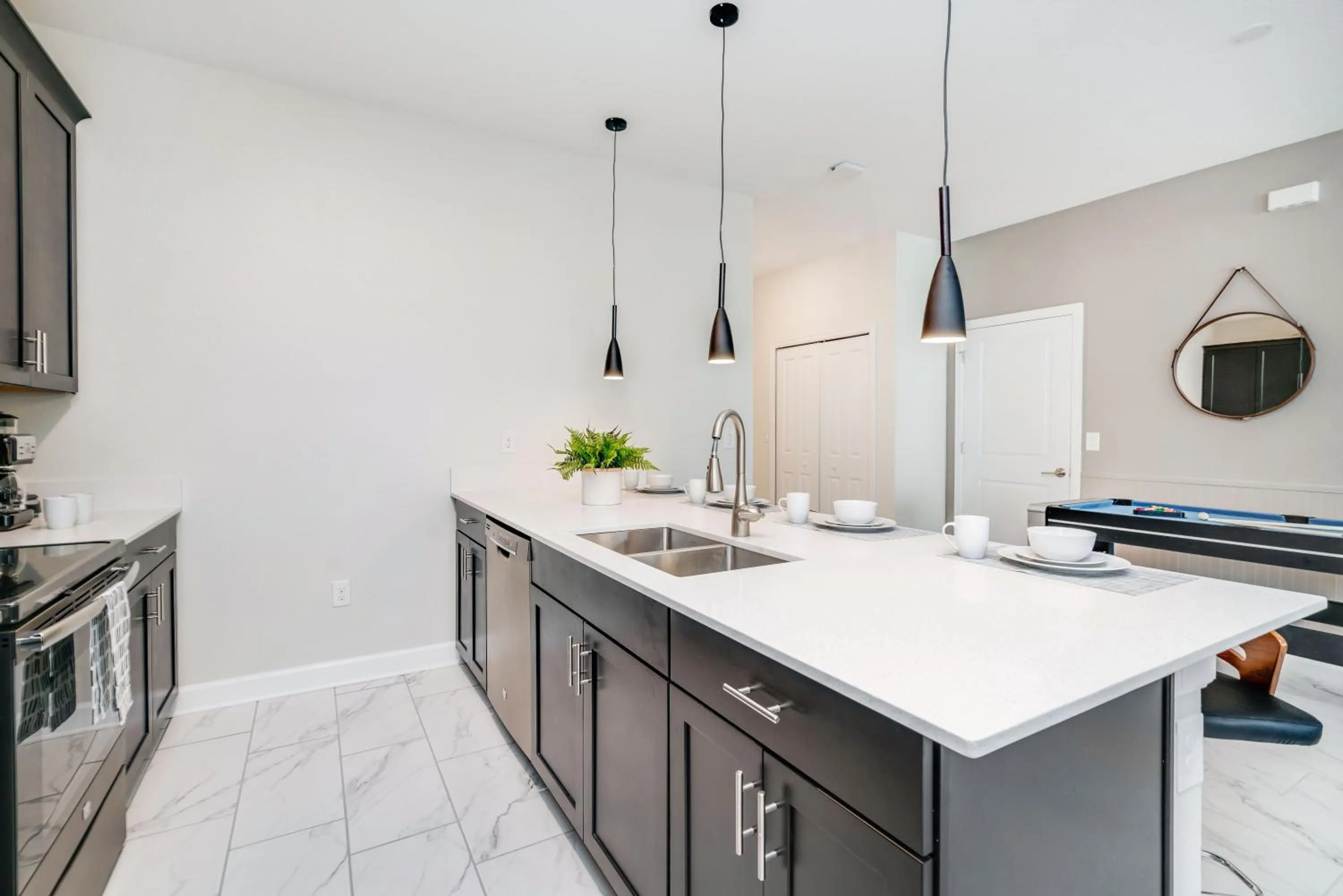 Beautiful Modern Home wPrivate Pool Near WDW