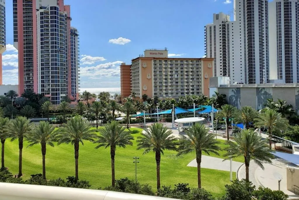 City view in Beautiful Apartment Steps Away from the Beach