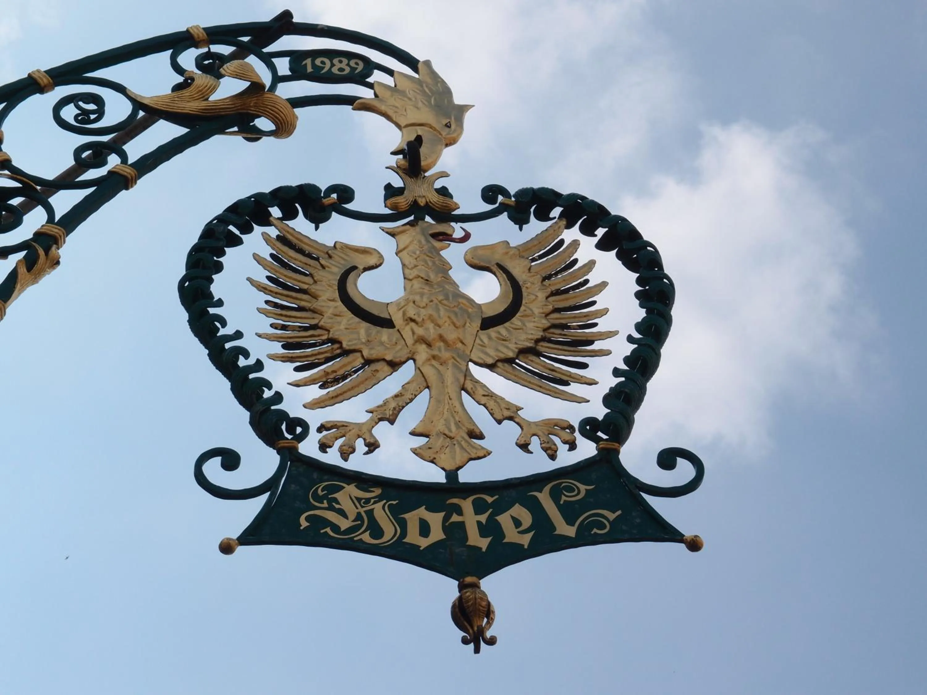 Logo/Certificate/Sign in Adler Hotel & Restaurant Groß-Gerau