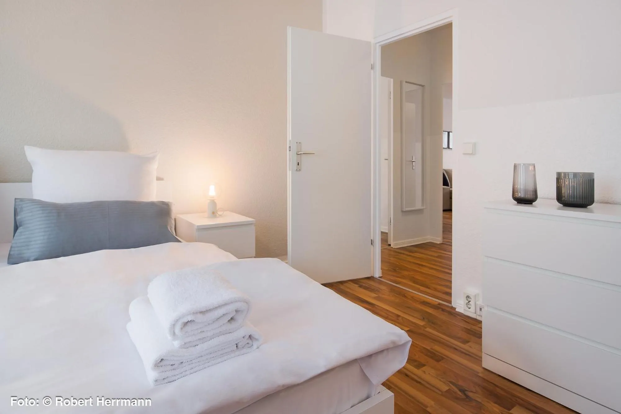 Bedroom, Bed in Apartments am Brandenburger Tor