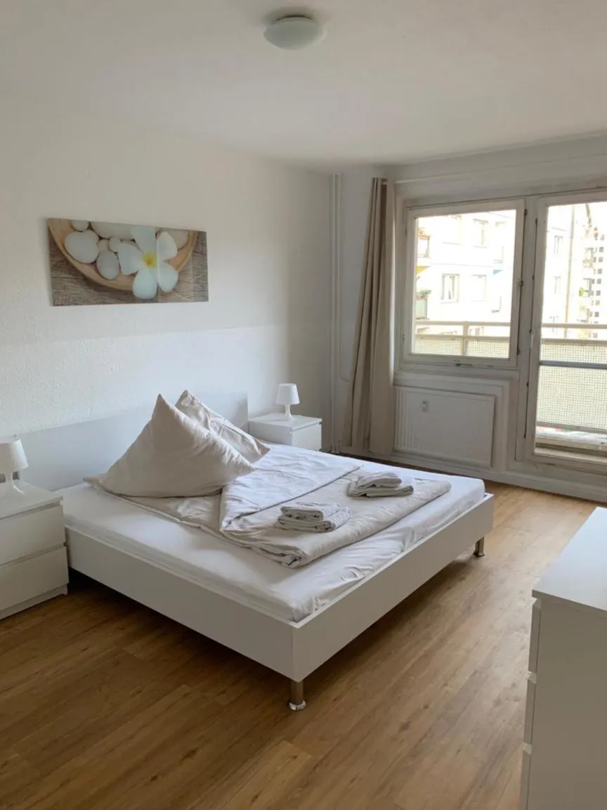 Bedroom, Bed in Apartments am Brandenburger Tor