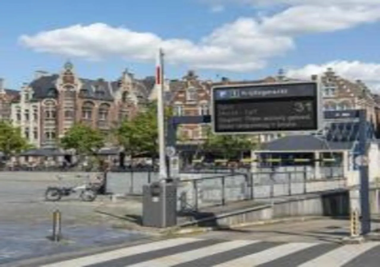 Property building in Nonam Boutique Hotel Gent