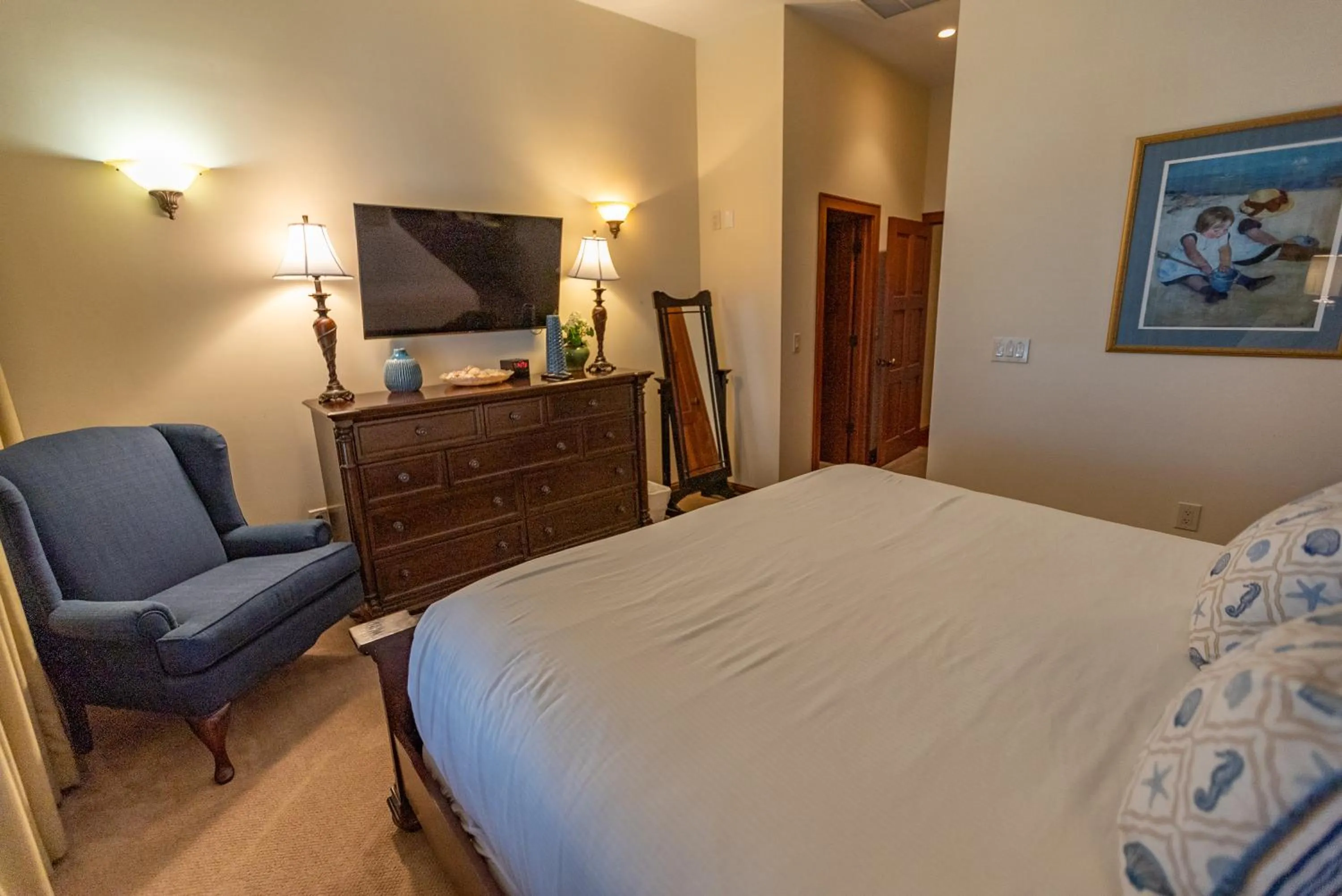 Bed in The Flanders Hotel