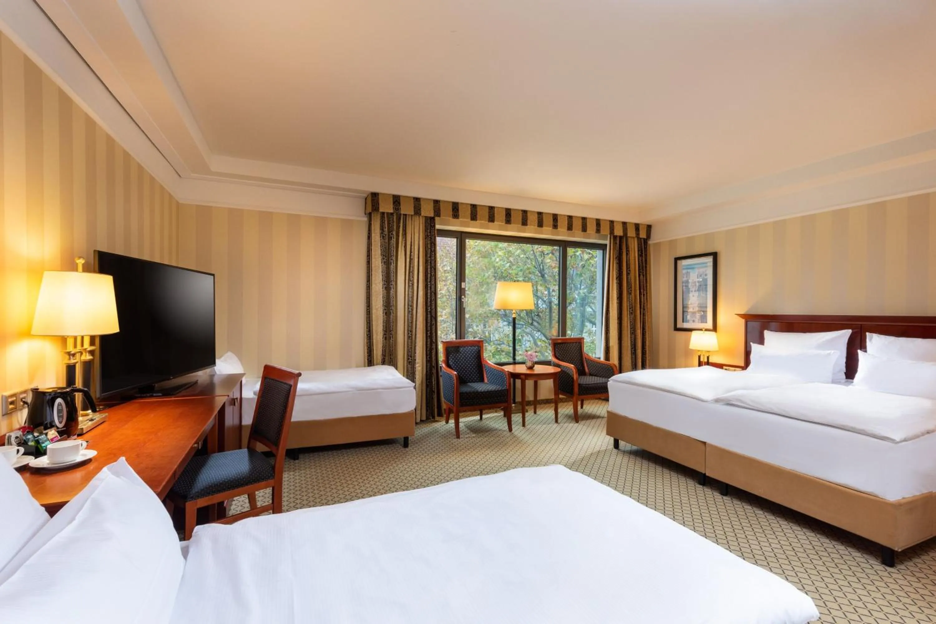 Photo of the whole room, Bed in JW Marriott Hotel Berlin