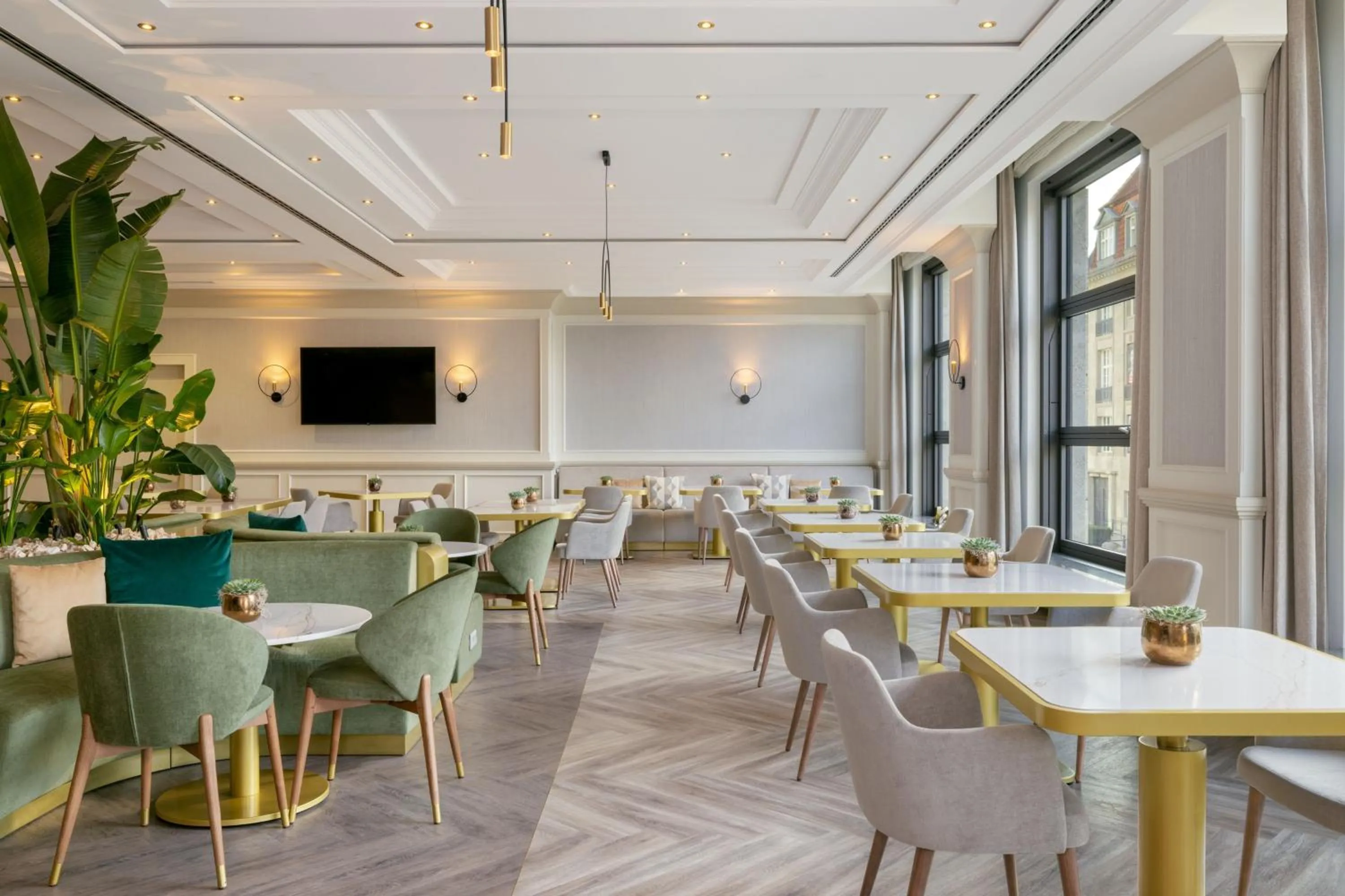 Lounge or bar in JW Marriott Hotel Berlin