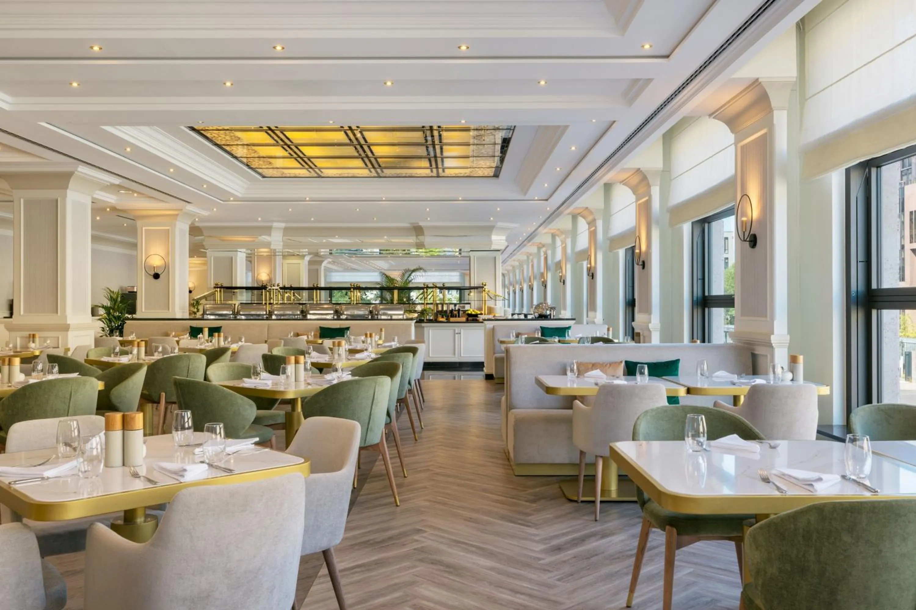 Restaurant/places to eat in JW Marriott Hotel Berlin