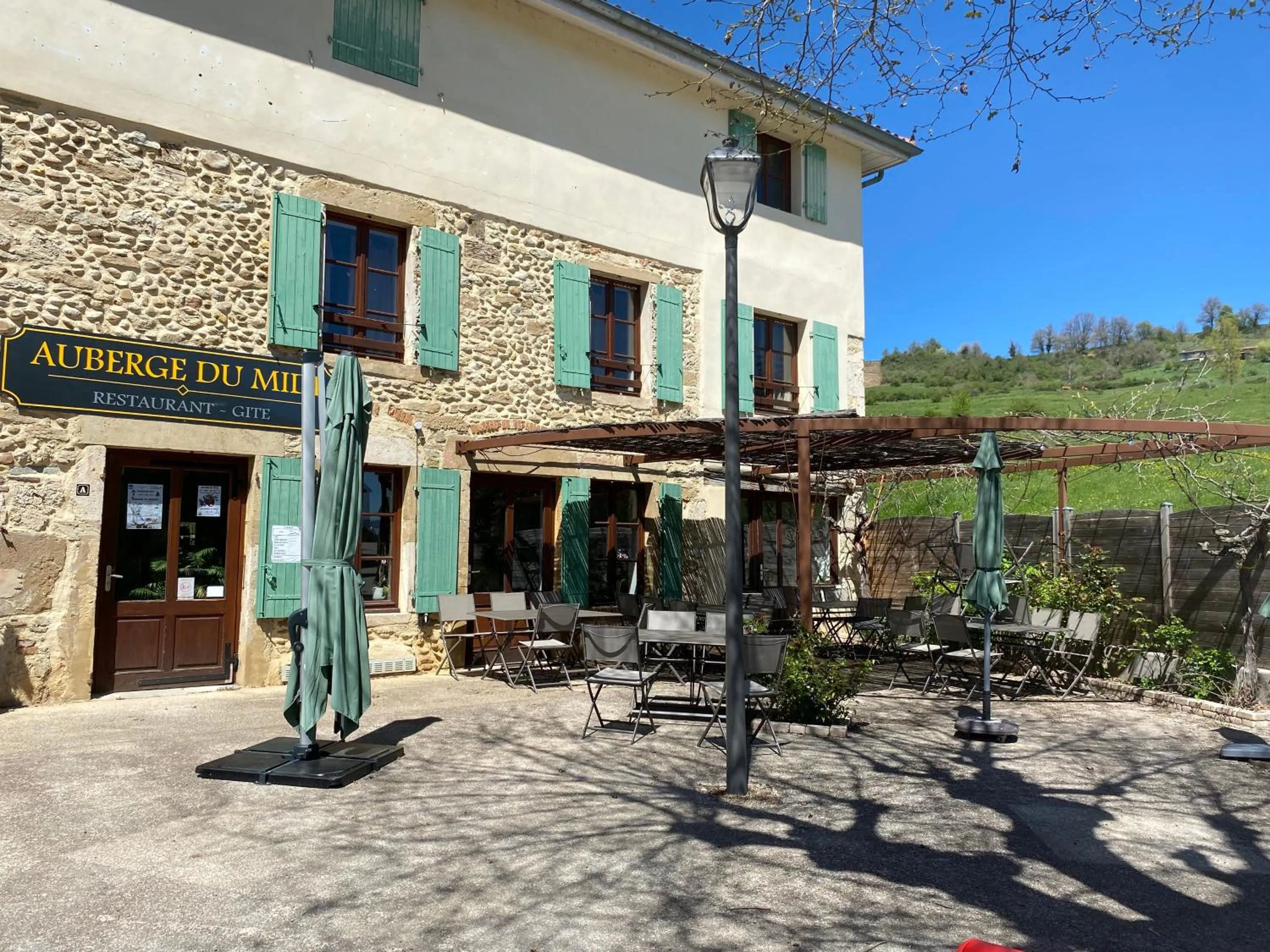Balcony/Terrace in Gîte - Auberge du Midi