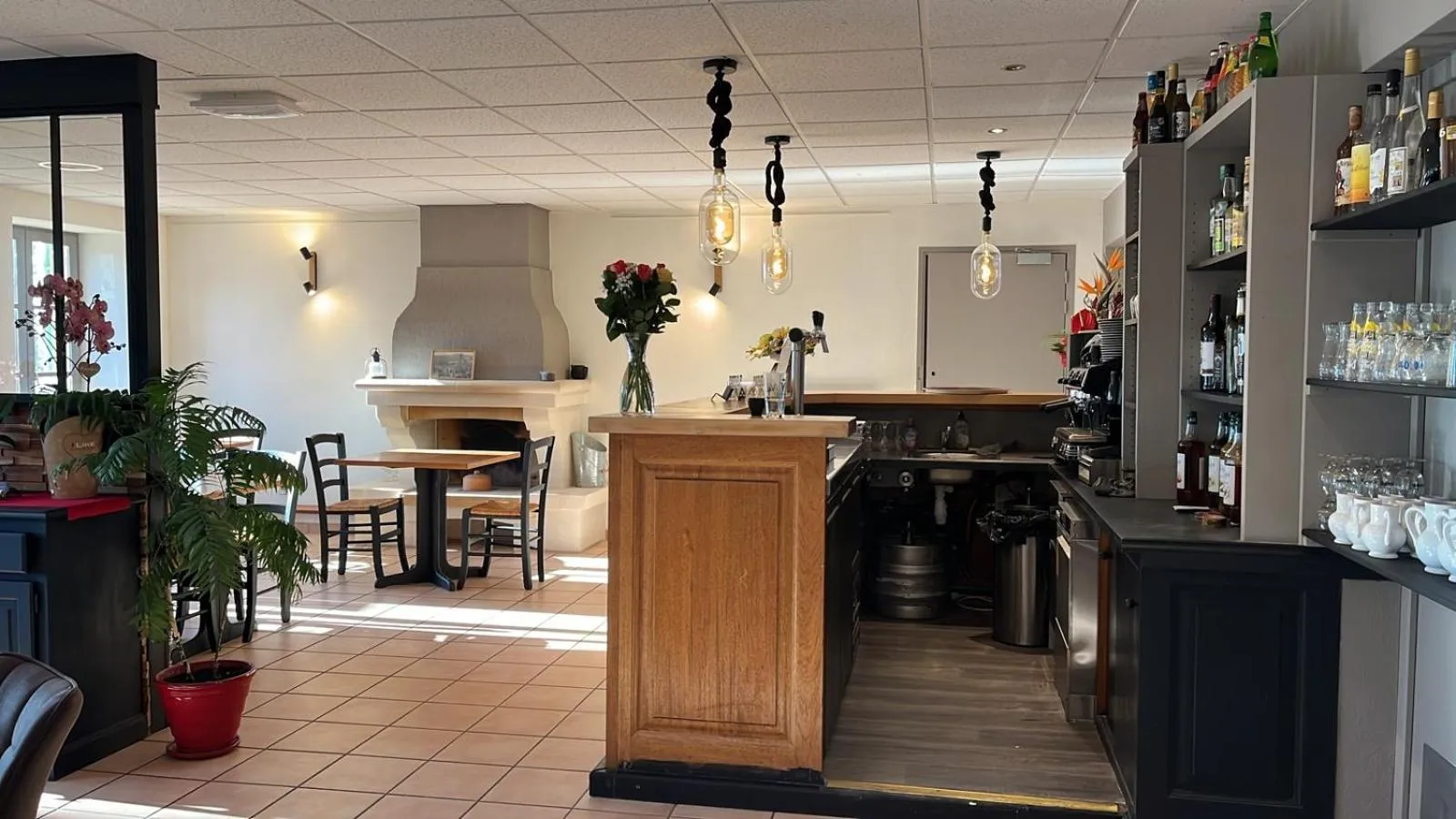 Lounge or bar in Gîte - Auberge du Midi