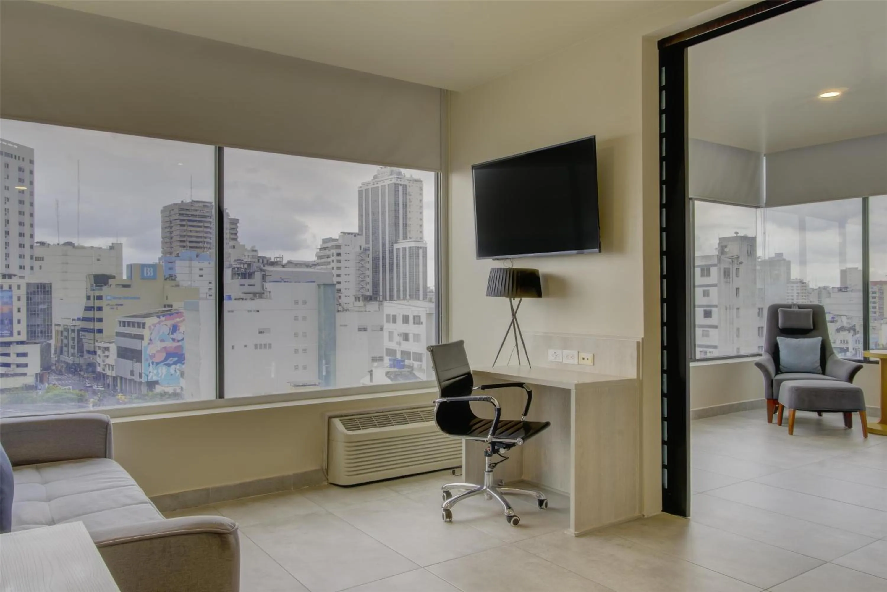 Bedroom in DoubleTree by Hilton Guayaquil