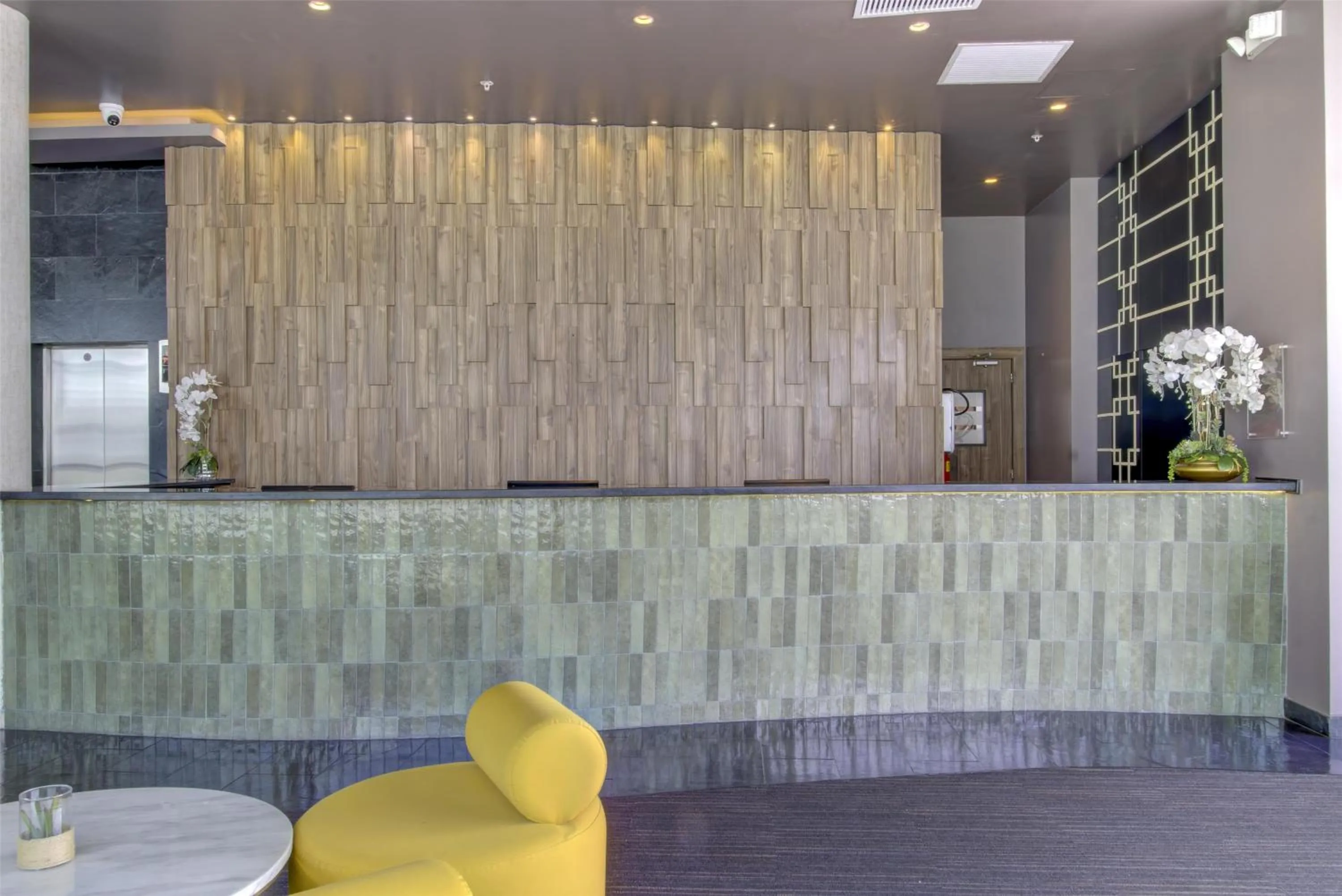 Lobby or reception in DoubleTree by Hilton Guayaquil