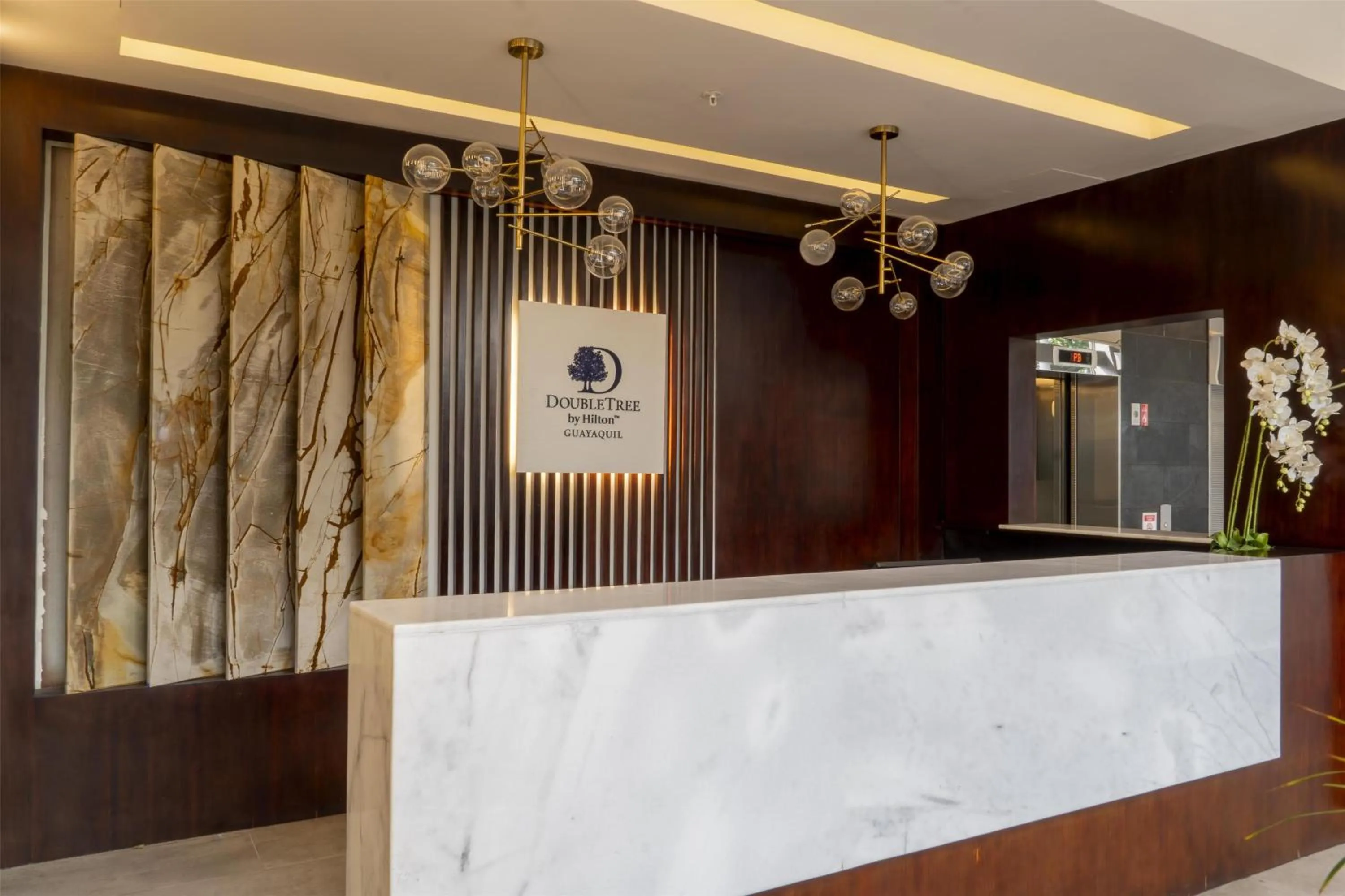 Lobby or reception in DoubleTree by Hilton Guayaquil