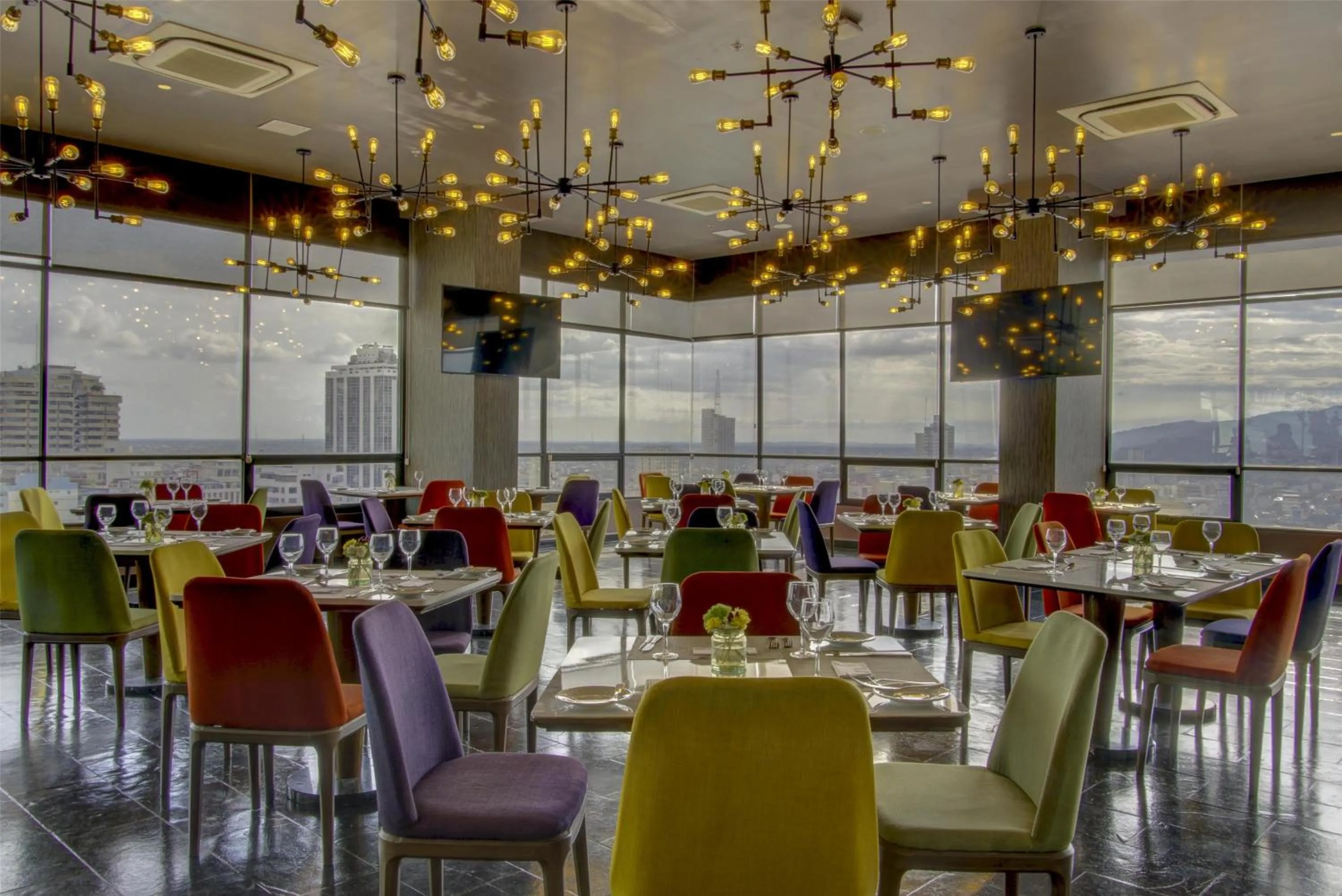 Restaurant/places to eat in DoubleTree by Hilton Guayaquil