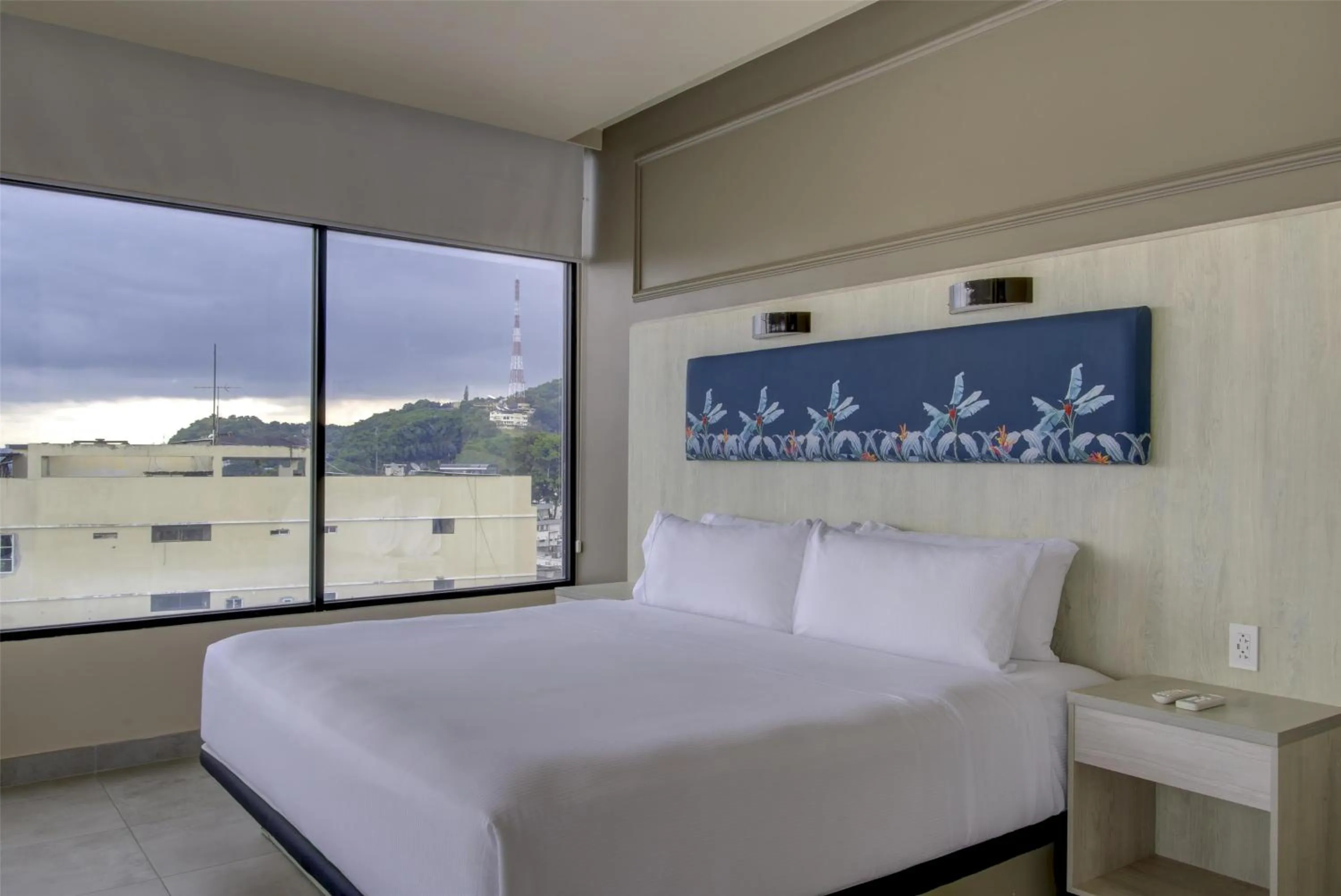 Bed in DoubleTree by Hilton Guayaquil