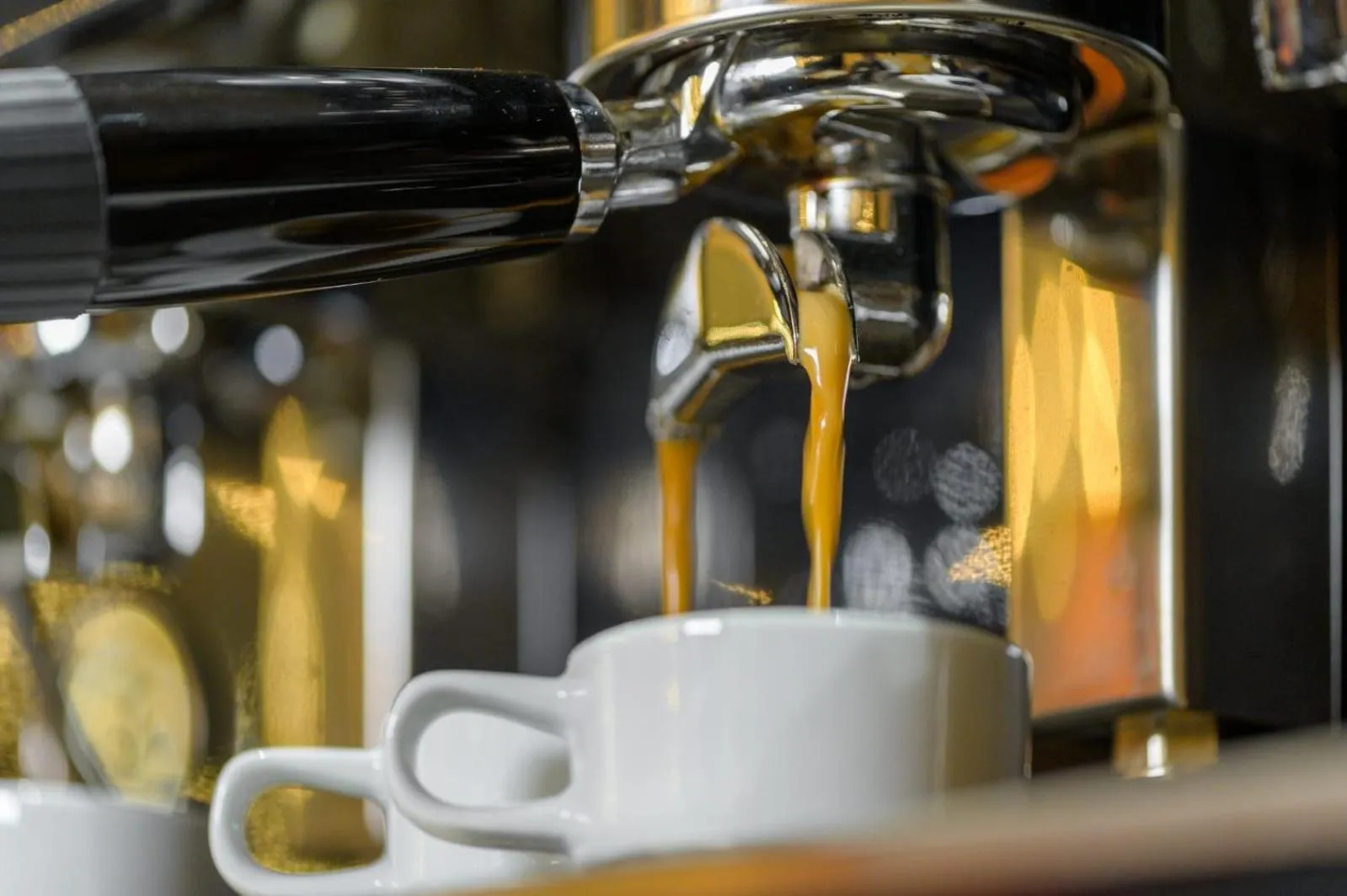 Coffee/tea facilities in DoubleTree by Hilton Guayaquil