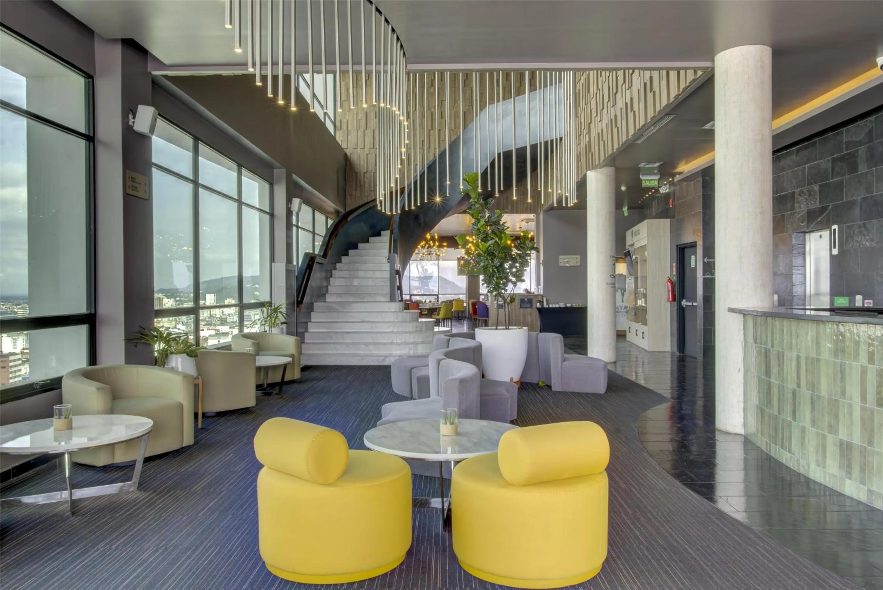 Lobby or reception in DoubleTree by Hilton Guayaquil