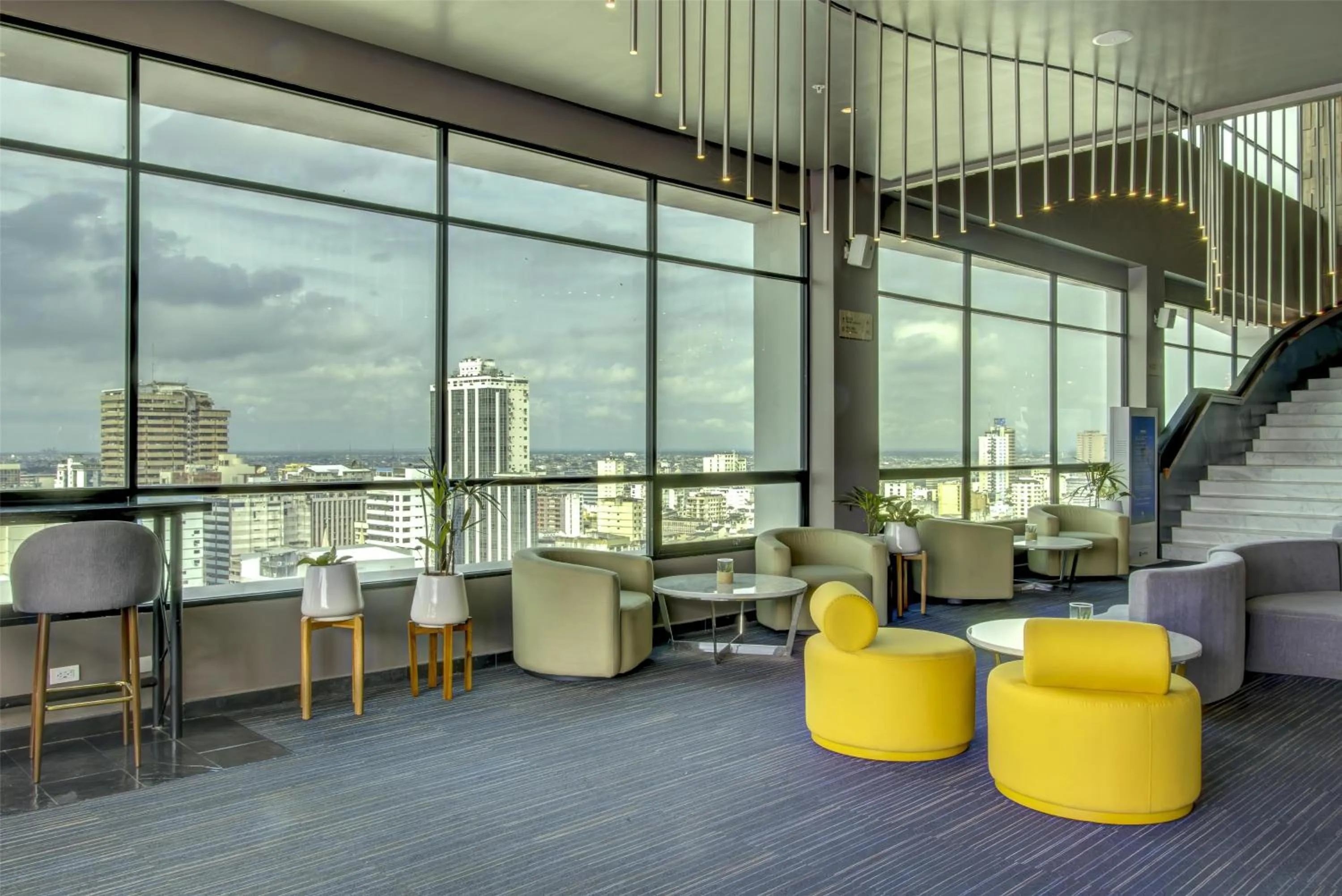 Lobby or reception in DoubleTree by Hilton Guayaquil