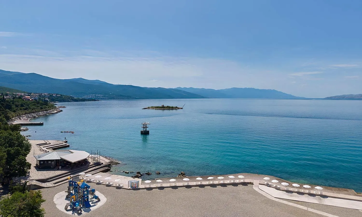 Beach in Aminess Vival Casa Lišanj