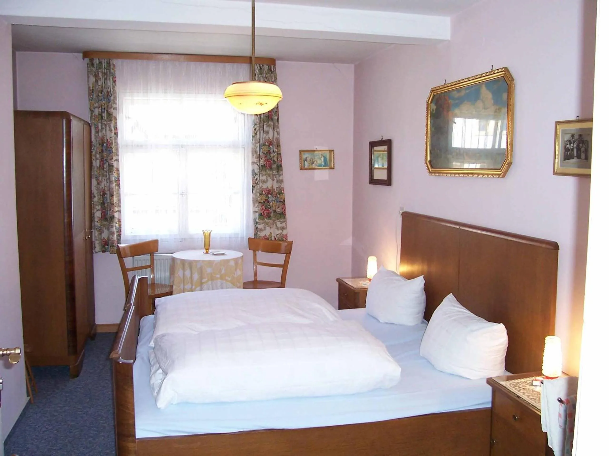 Photo of the whole room, Bed in Hotel Krone
