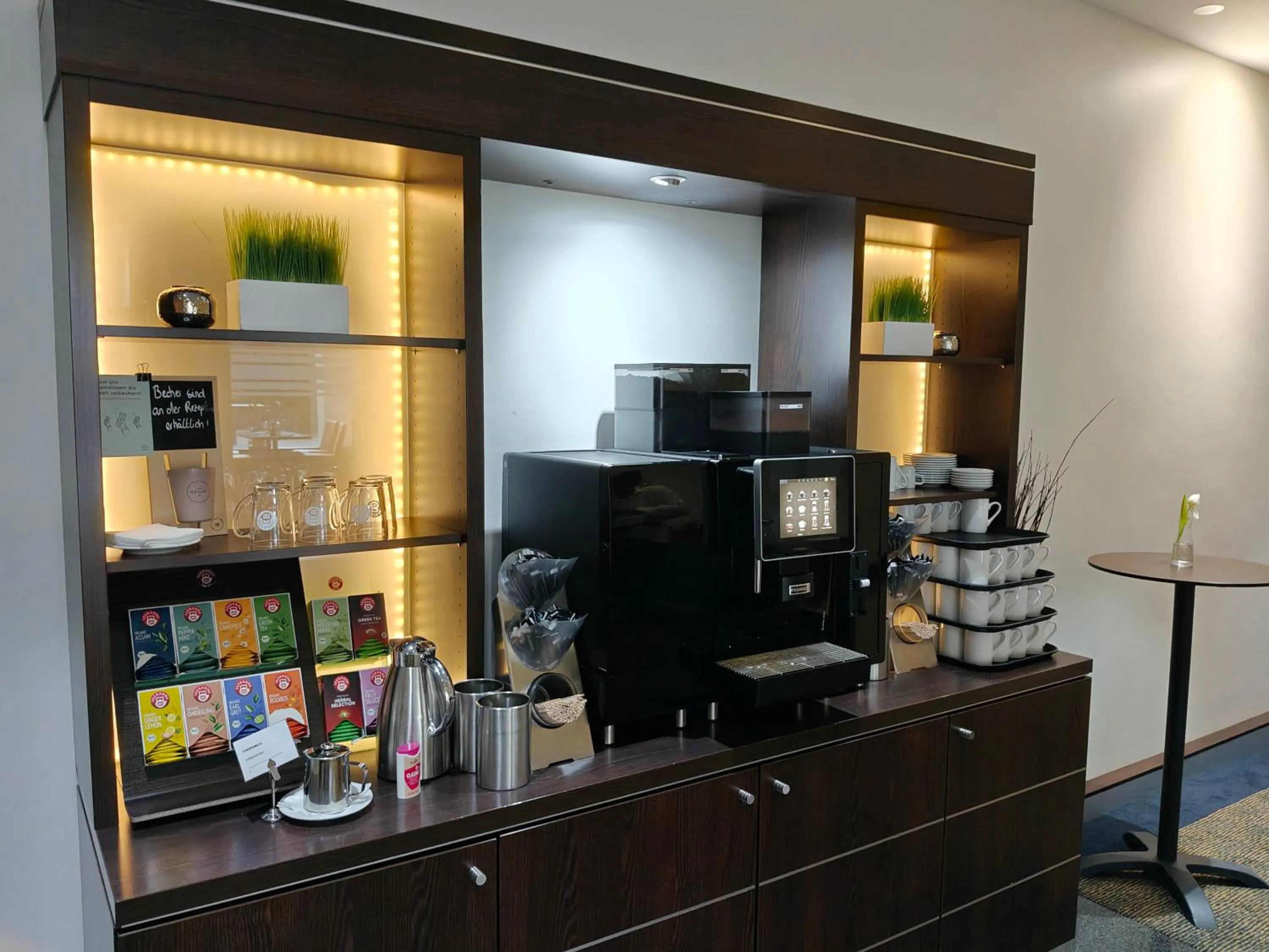 Coffee/tea facilities in Mercure Hotel Lüdenscheid