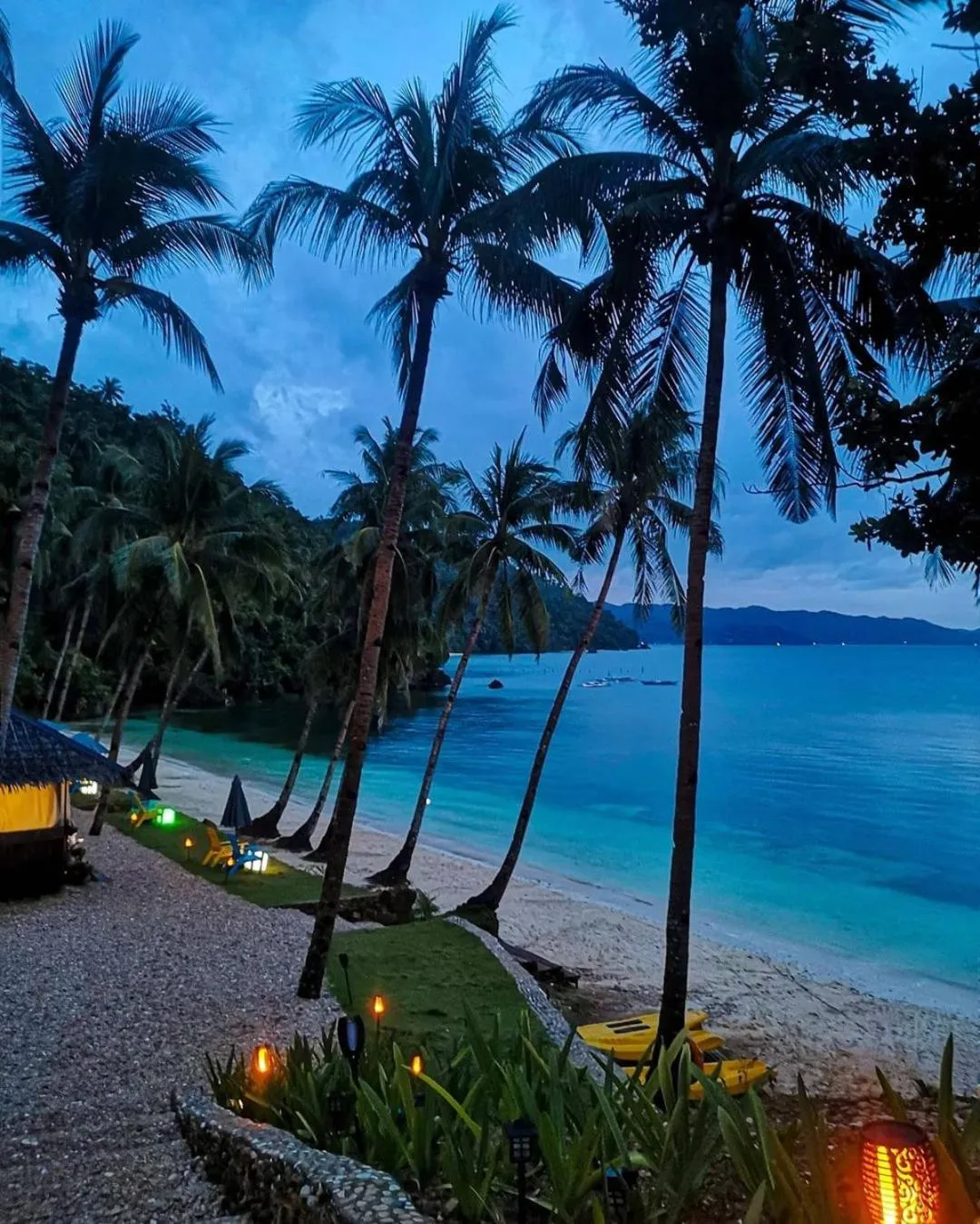 Beach in Tuburan Cove Beach Resort