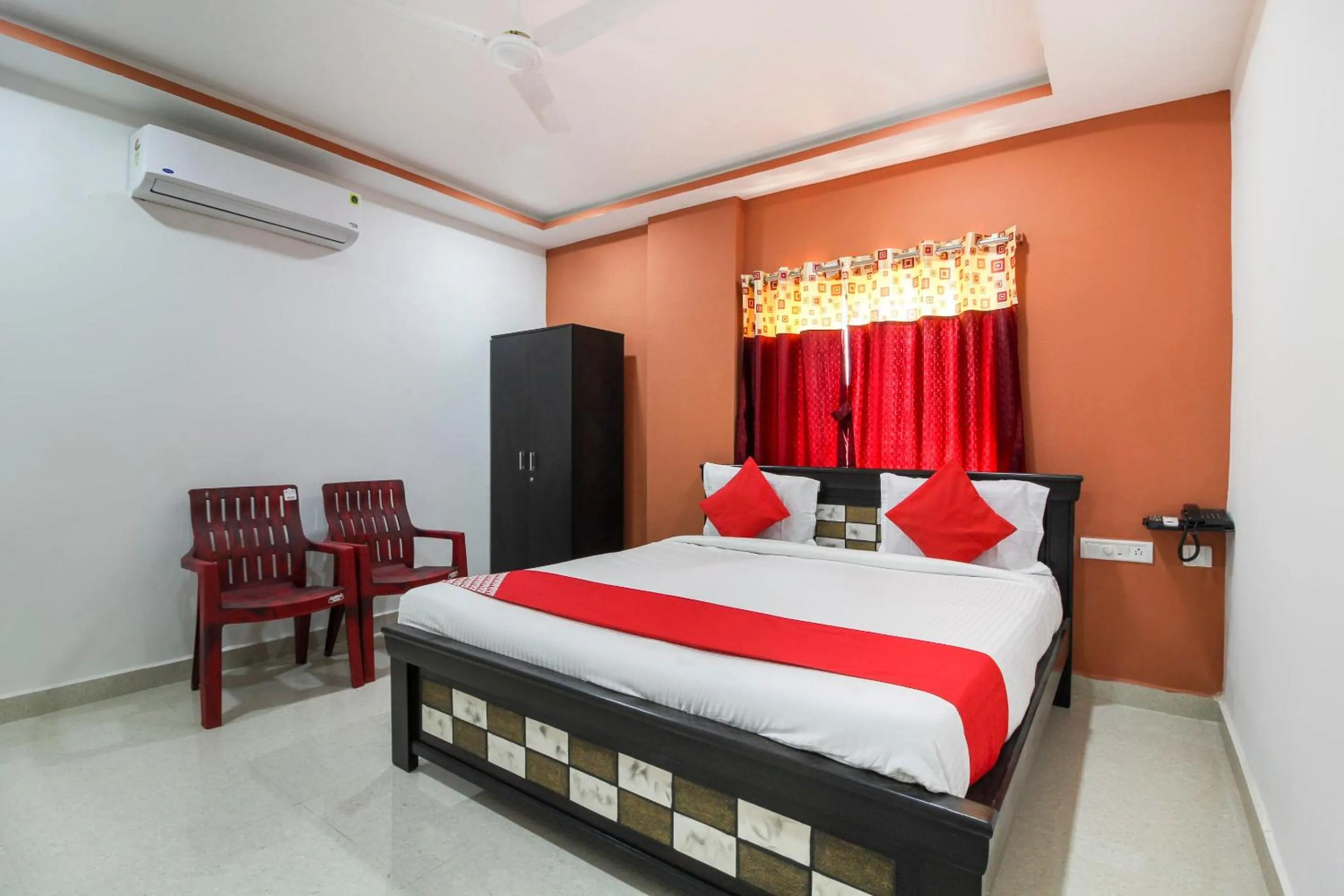 Bedroom, Bed in Super Hotel O New Cyber Grand Madhapur