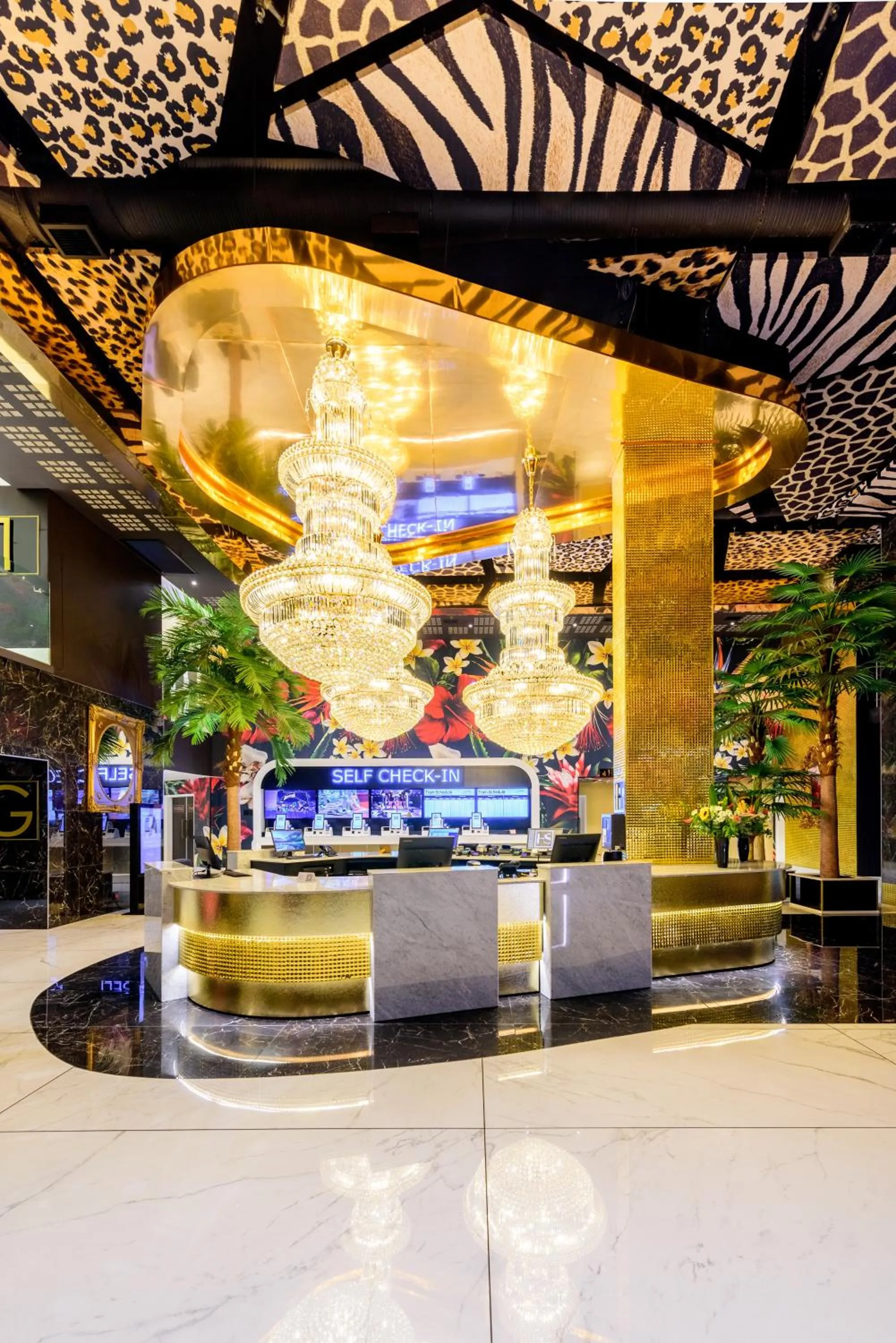 Lobby or reception in Hotel Sky Sandton