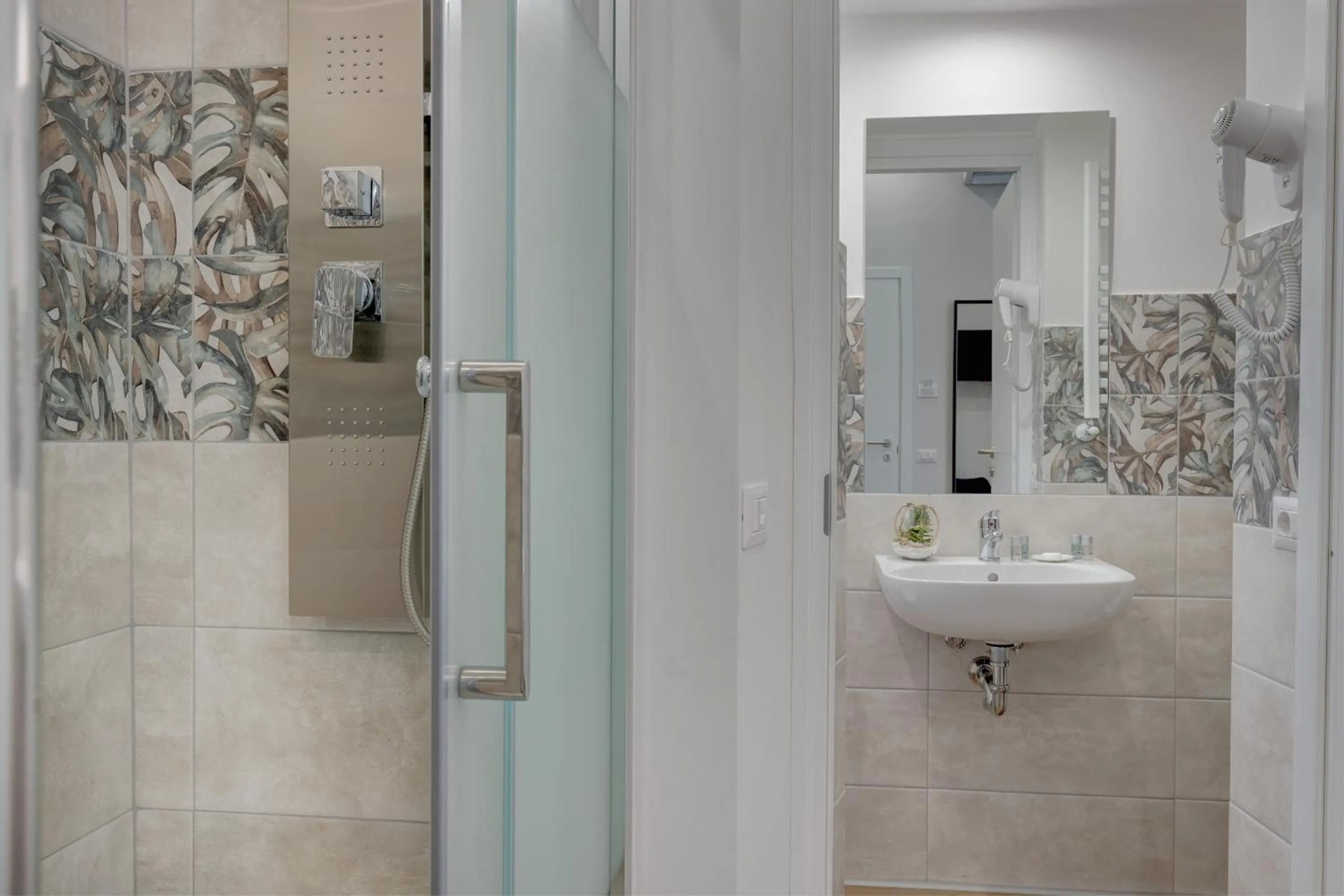 Bathroom in The Venue Sistina