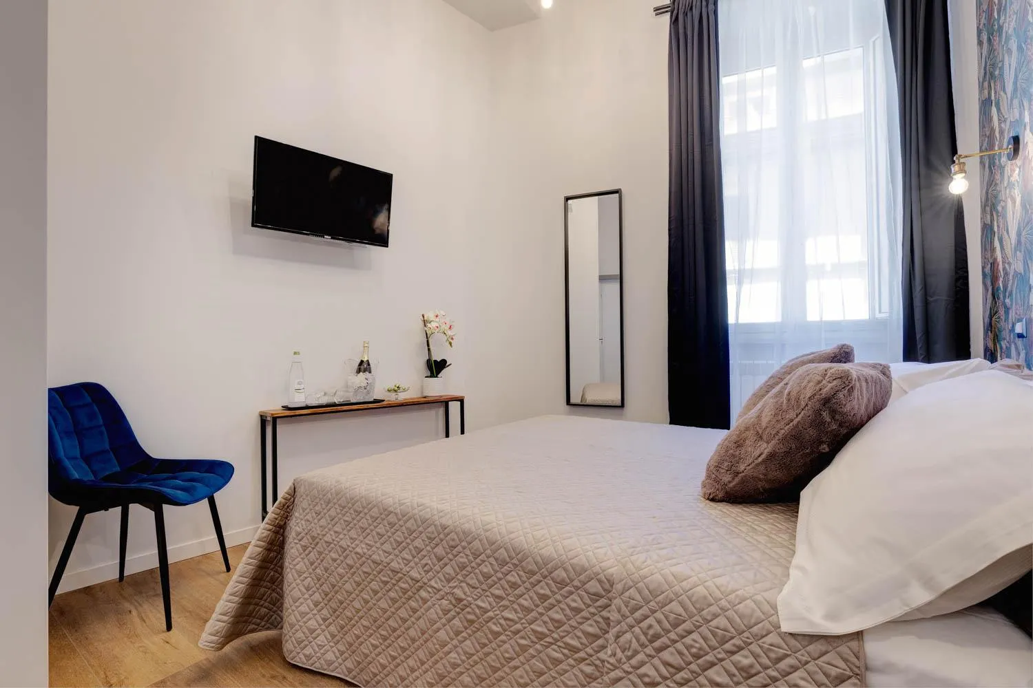 Bedroom, Bed in The Venue Sistina