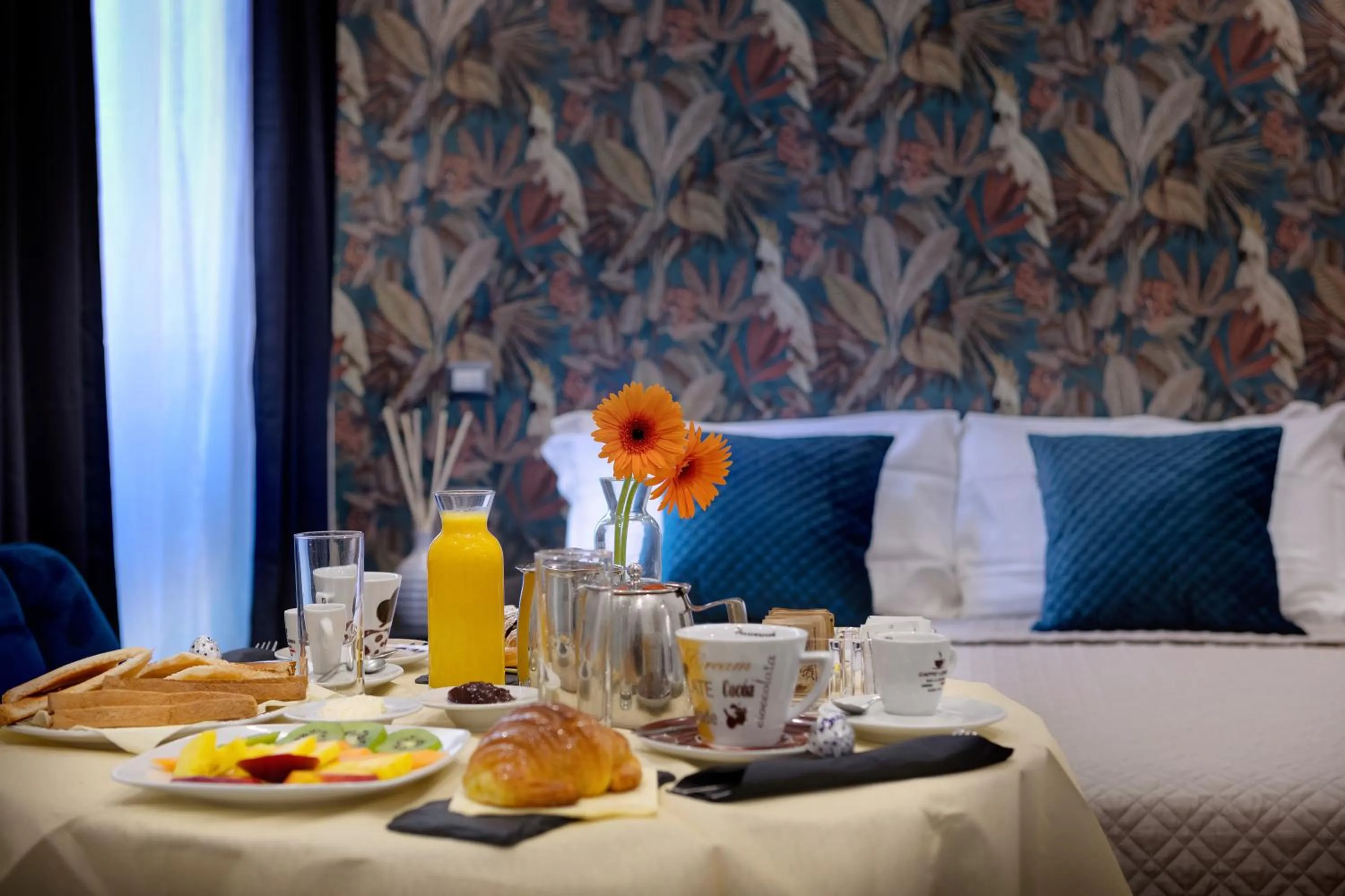 Food and drinks, Bed in The Venue Sistina