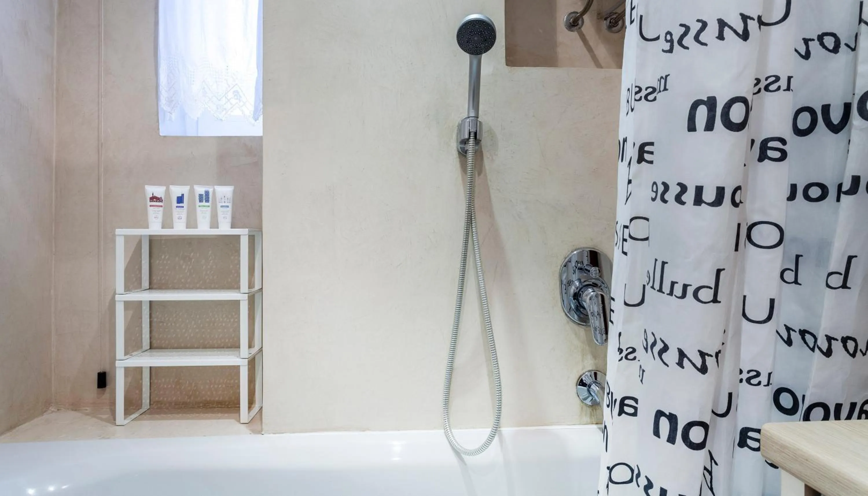 Italianway - Maroncelli 14