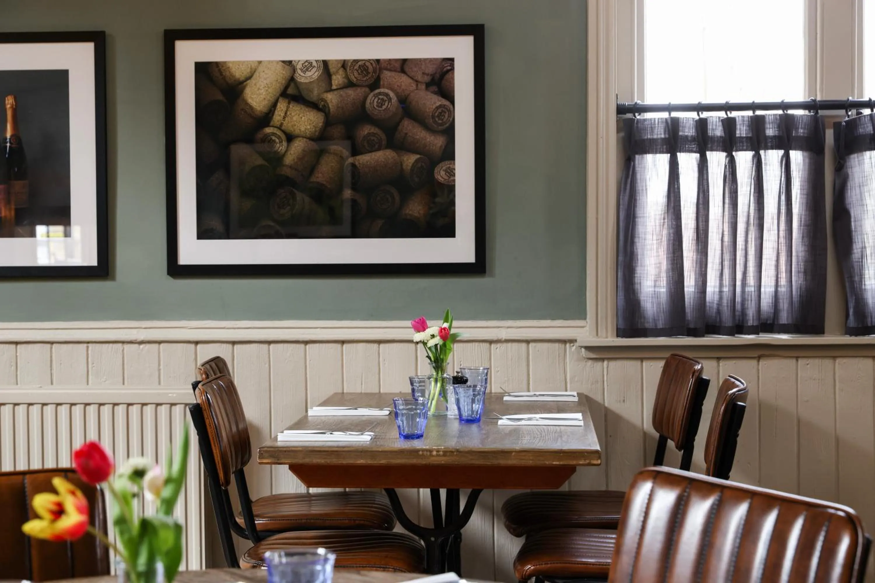 Restaurant/places to eat in The Swan at Forest Row