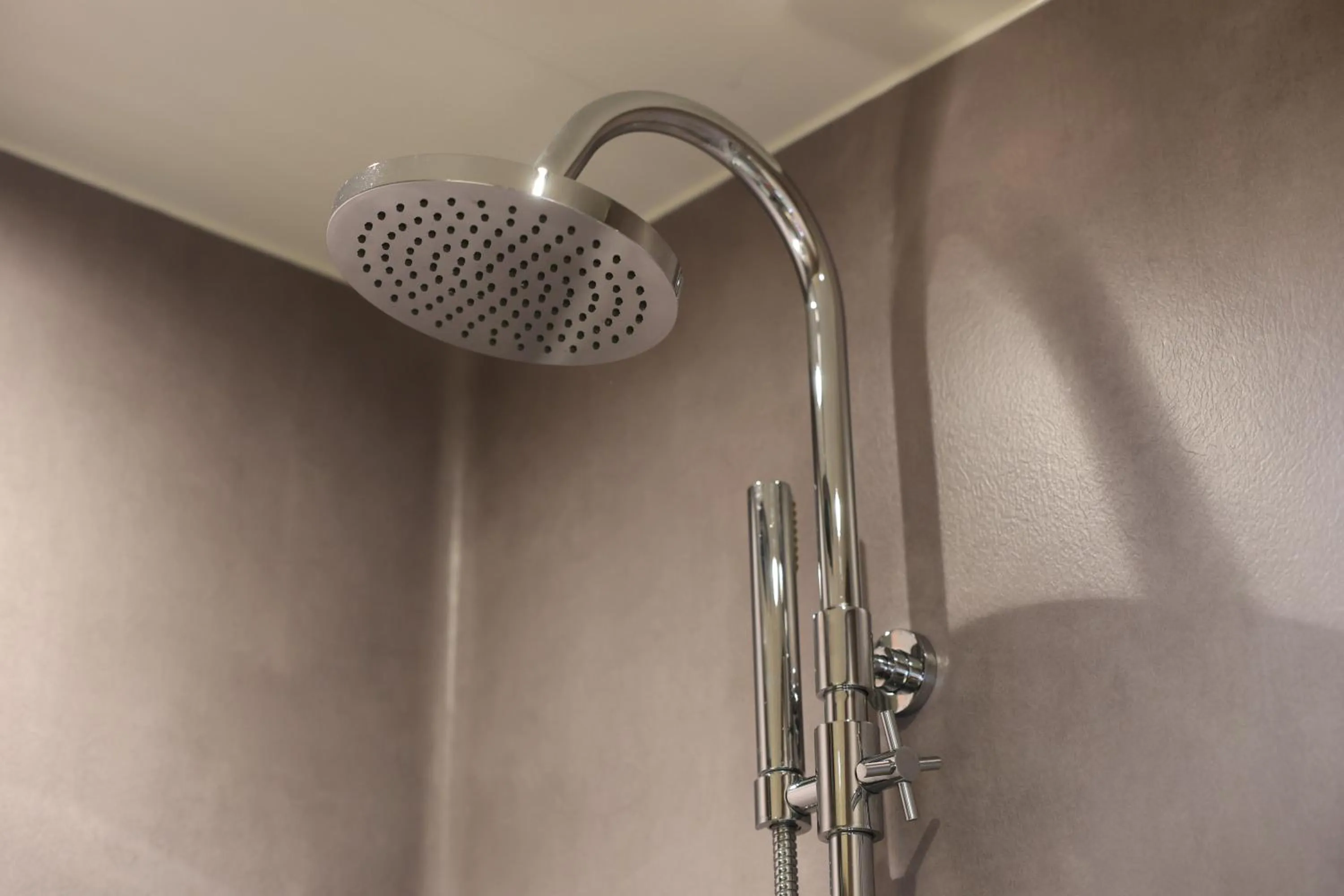 Shower in B & B Marrum Hotel Marrum