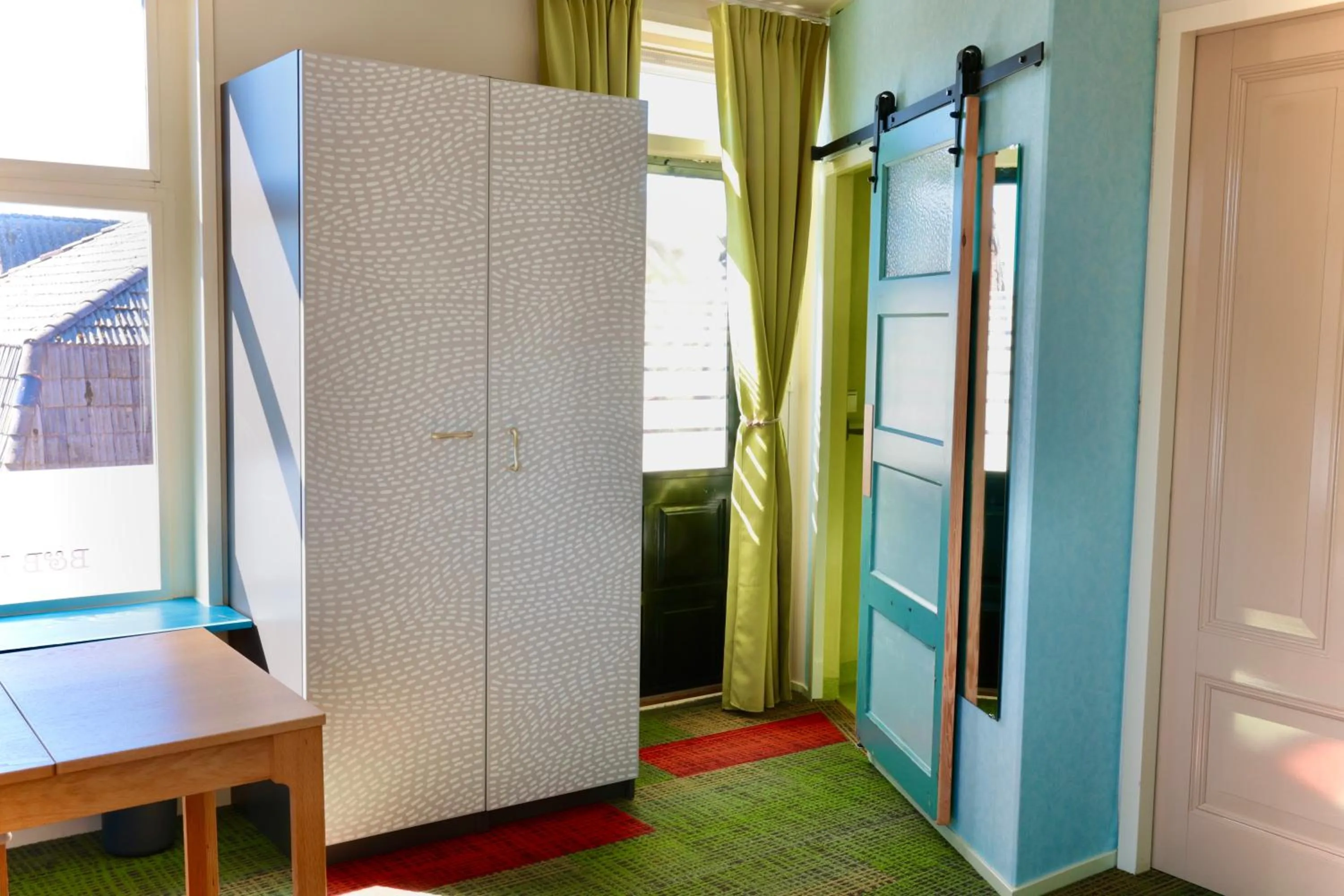 wardrobe in B & B Marrum Hotel Marrum