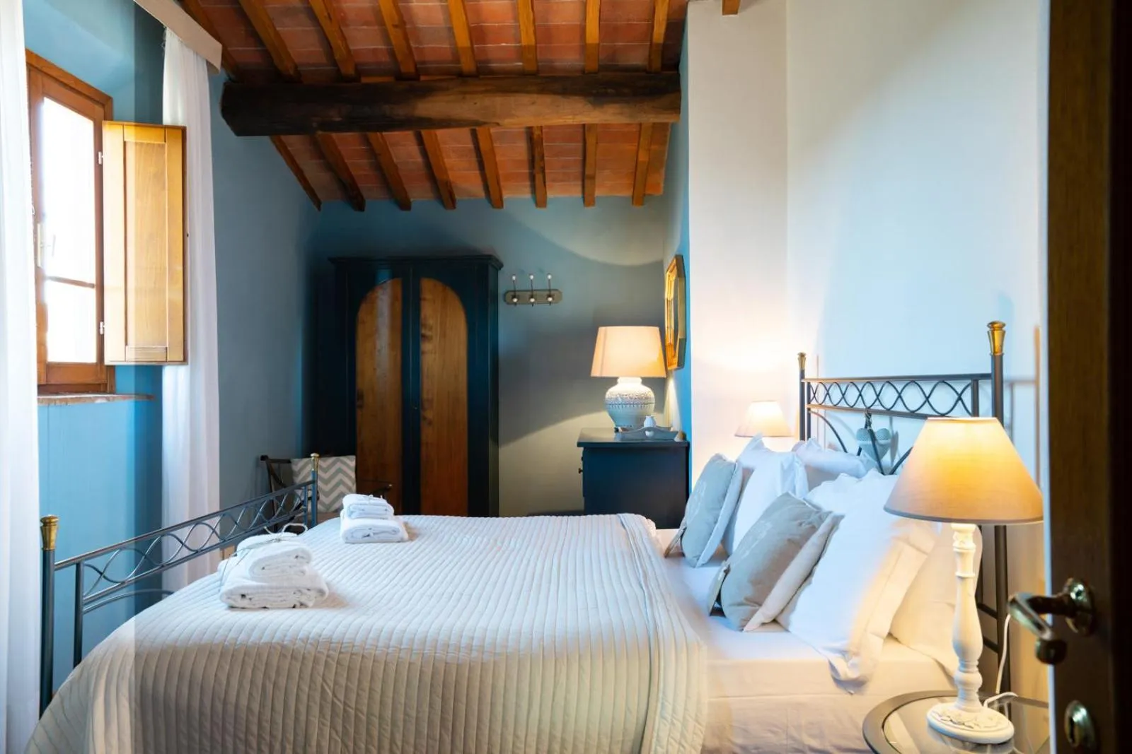 Bedroom, Bed in GHIZZOLO Residence - Refurbished Pool 2025