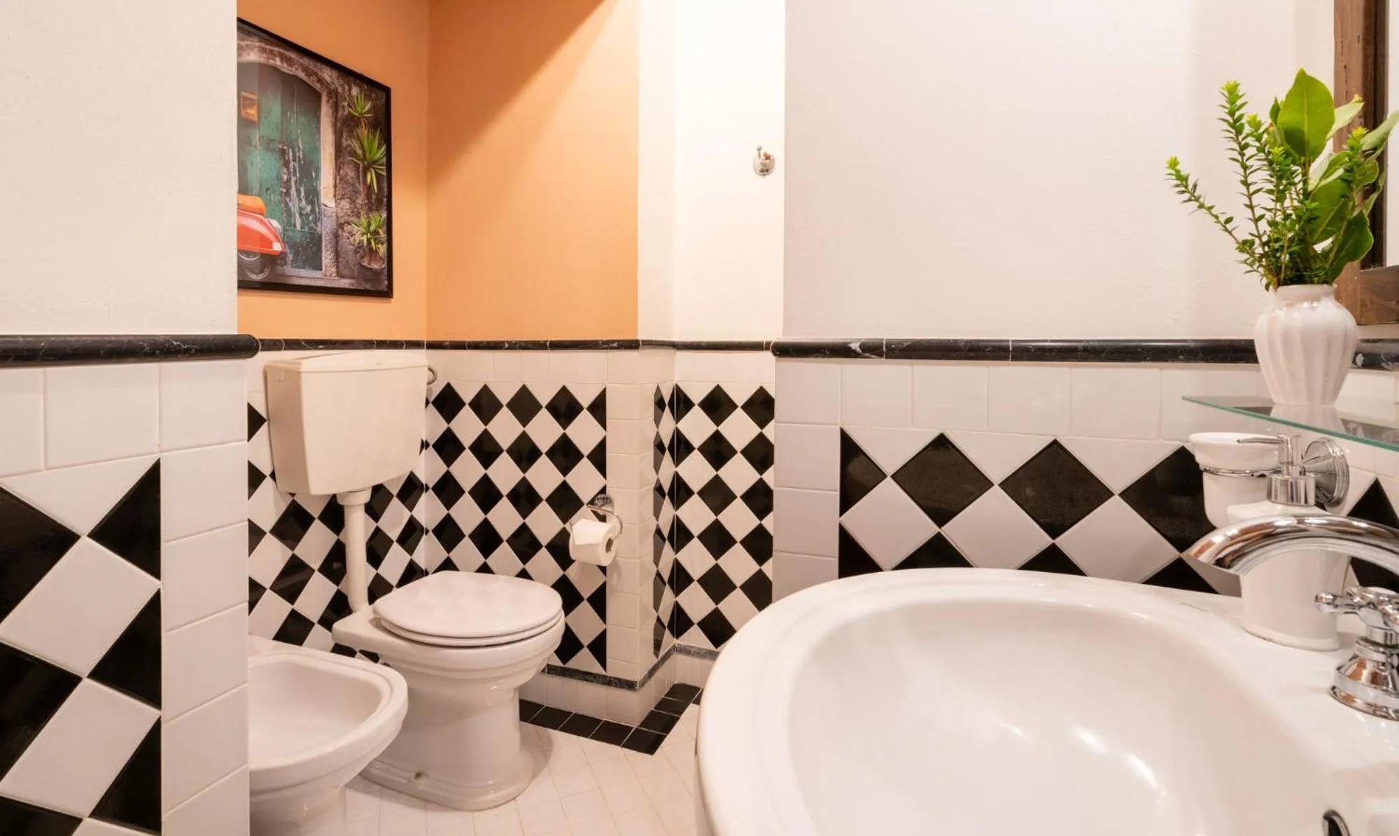 Bathroom in GHIZZOLO Residence - Refurbished Pool 2025