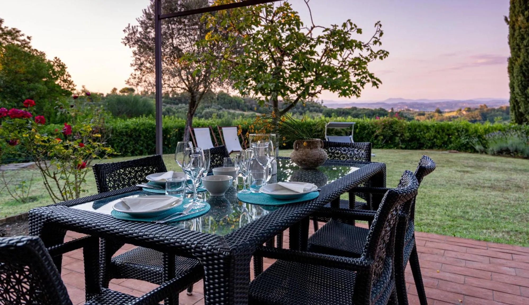 Patio in GHIZZOLO Residence - Refurbished Pool 2025