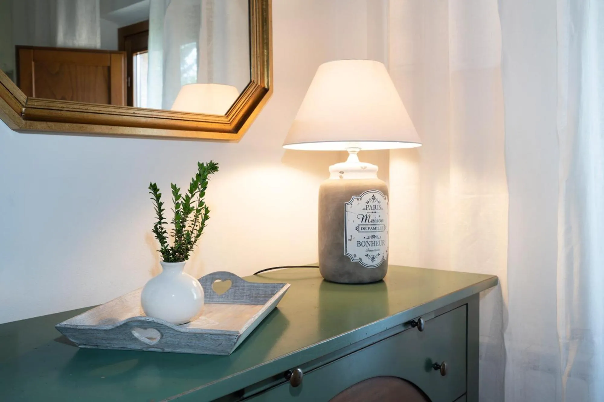 Photo of the whole room in GHIZZOLO Residence - Refurbished Pool 2025