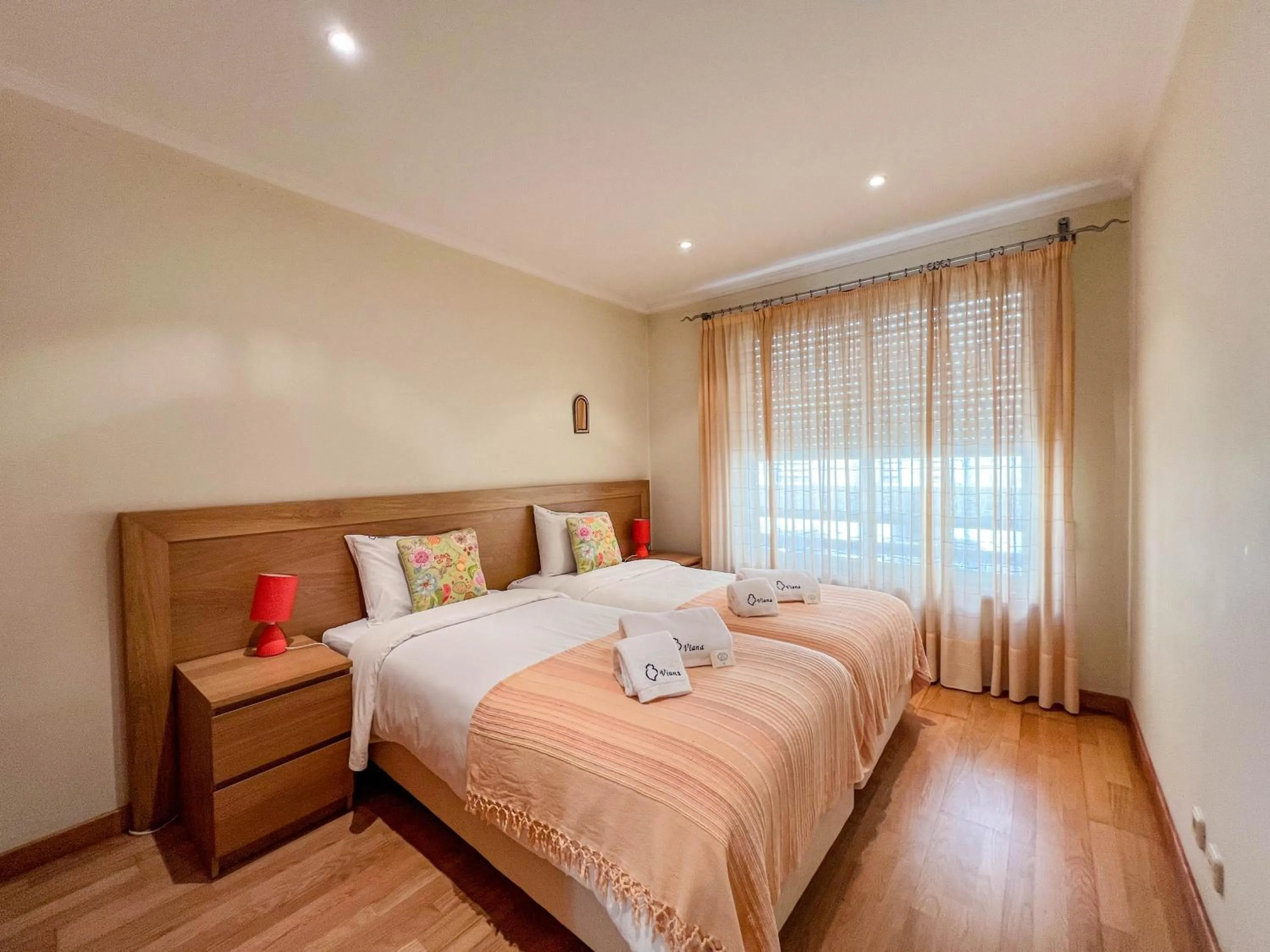 Bed in Casa Coração de Viana - Near the Beach Apartment