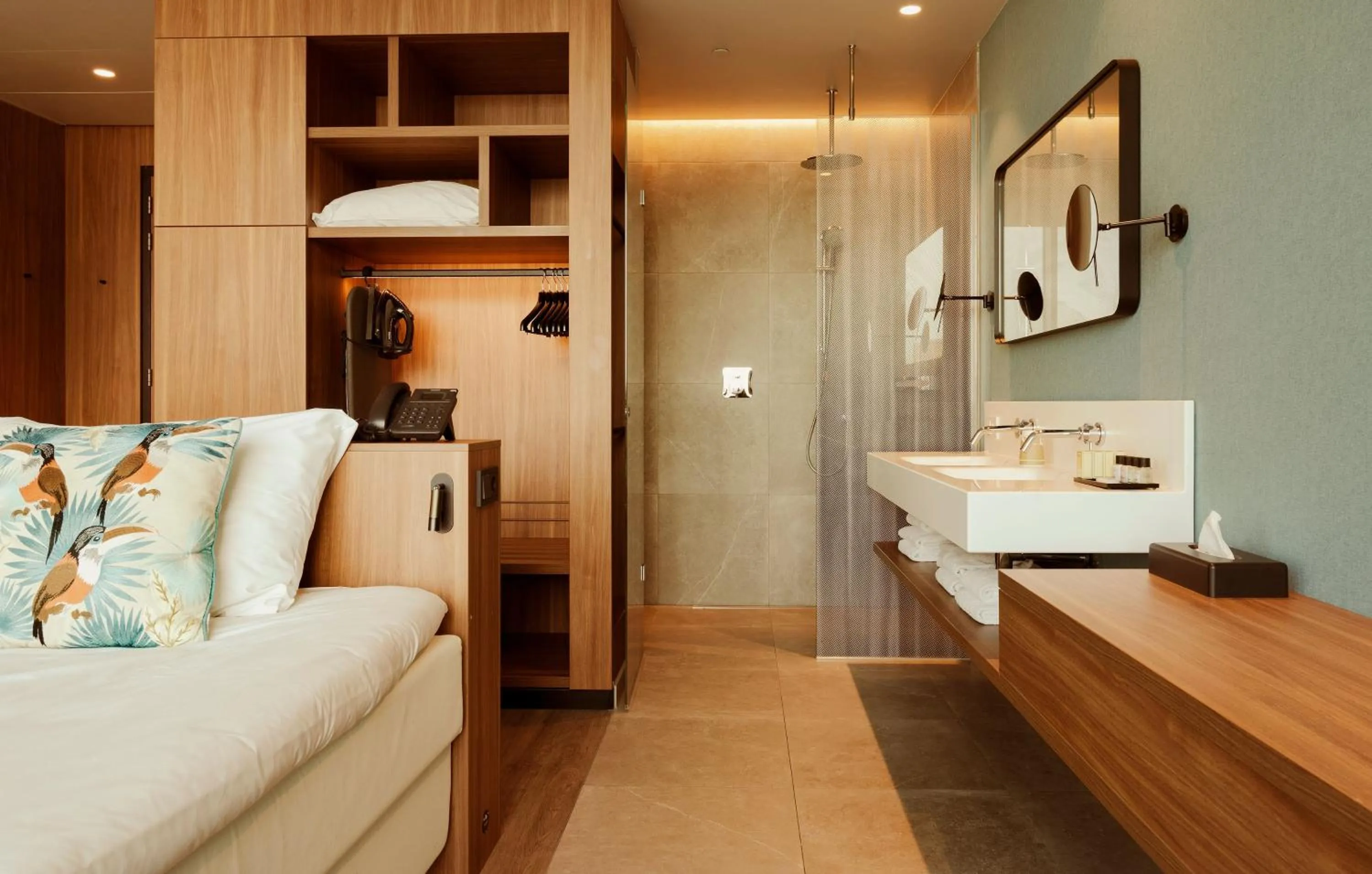 Bed in Van der Valk Hotel Amsterdam Zuidas-Rai